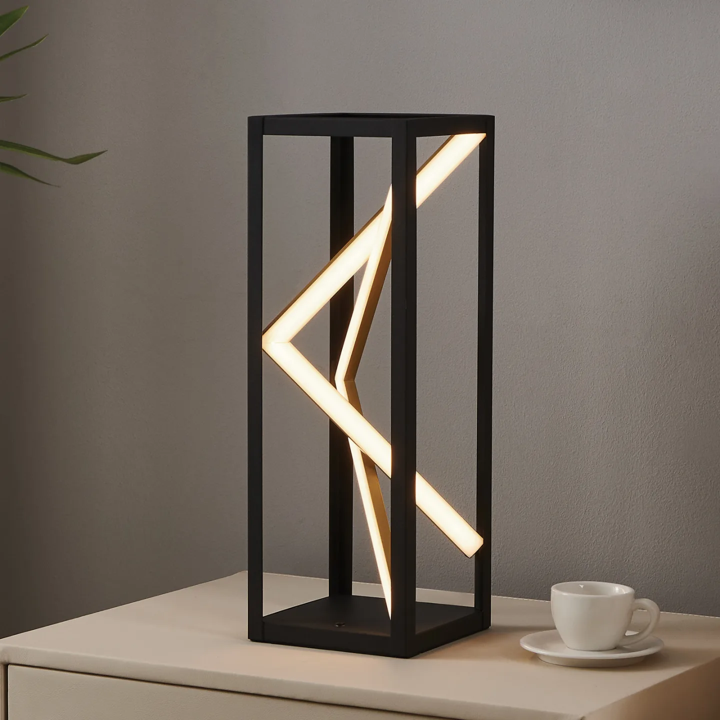 Penela LED-bordlampe svart/gull 43 cm CCT – Stars of Light - Stue - Moderne - Aluminium - Kantet