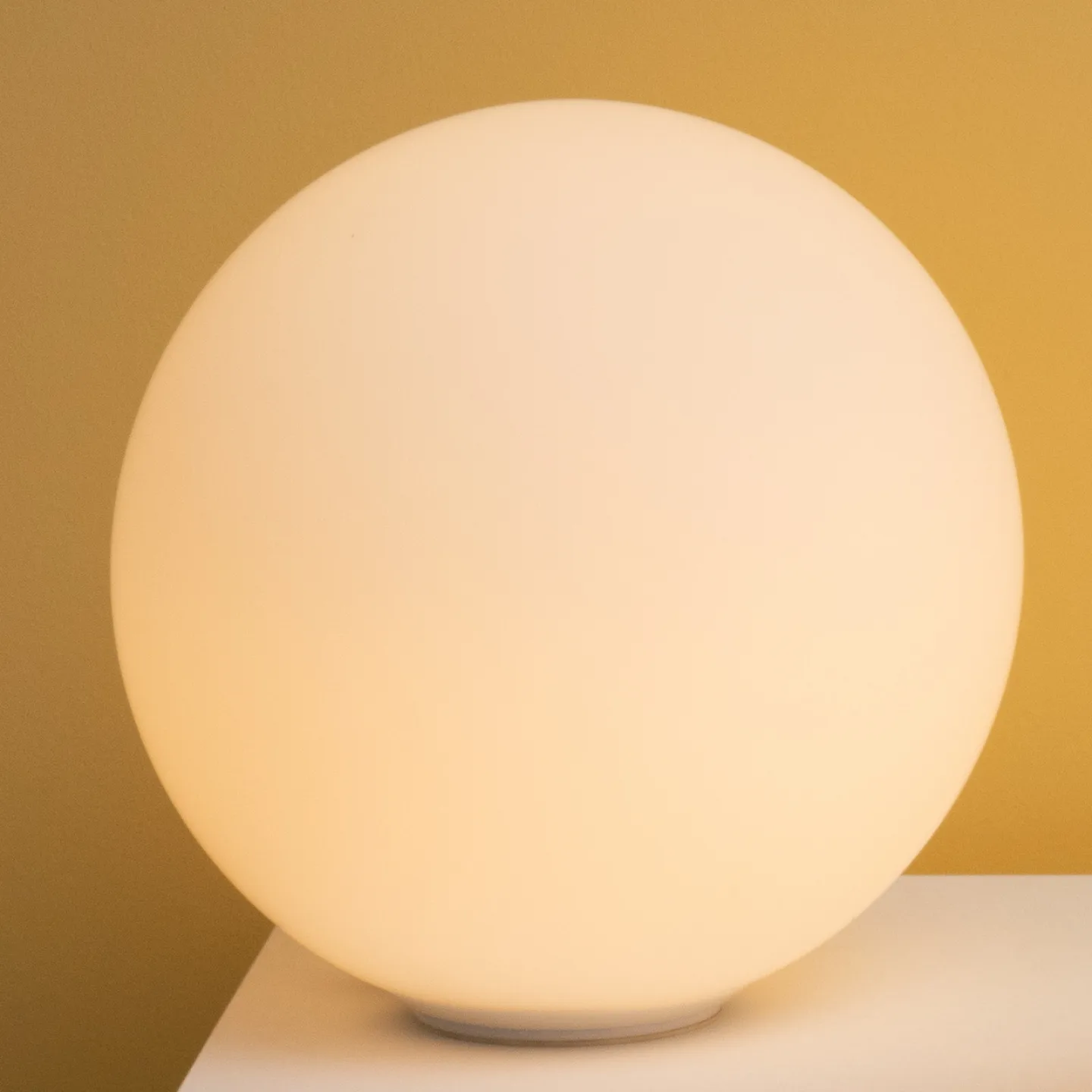 Dioscuri 35 T Tischleuchte - Artemide - Wohnzimmer - Design - Glas - Kugel