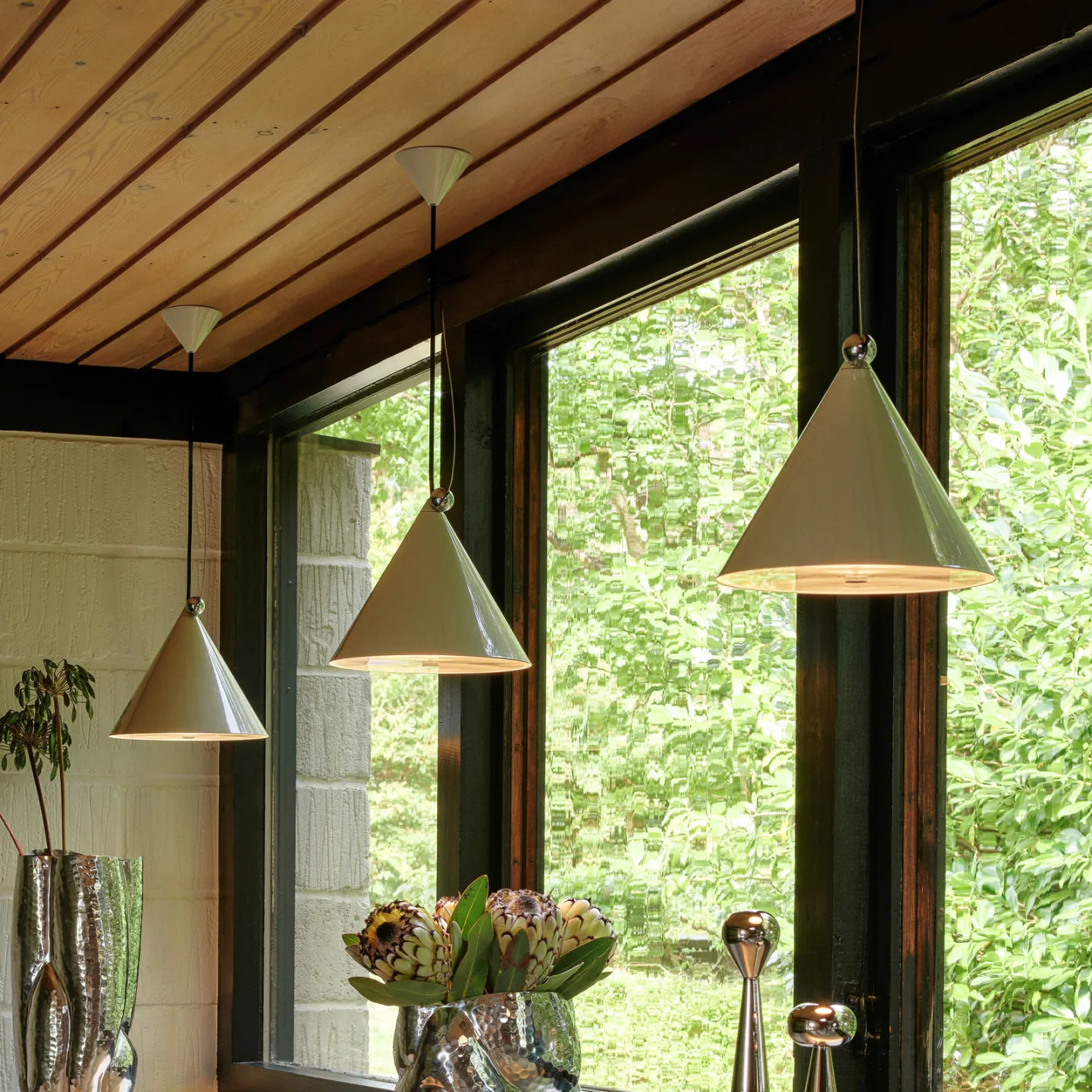 Pose LED-Hängelampe grau-beige Ø 25 cm Stahl dim - Tom Dixon - Wohnzimmer - Design - Metall - Einflammig