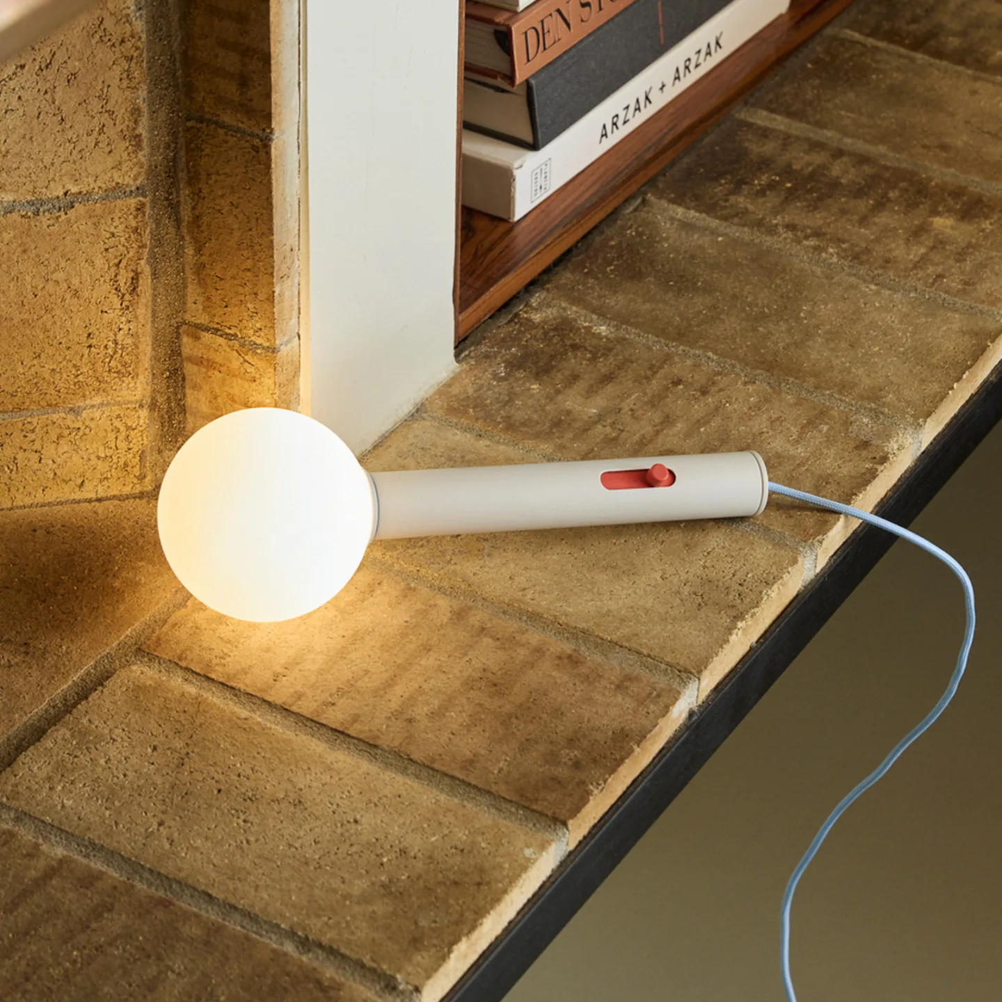 Talk Wandleuchte LED hellgrau/blau Länge 30 cm - Hübsch - Modern - Metall - Einflammig