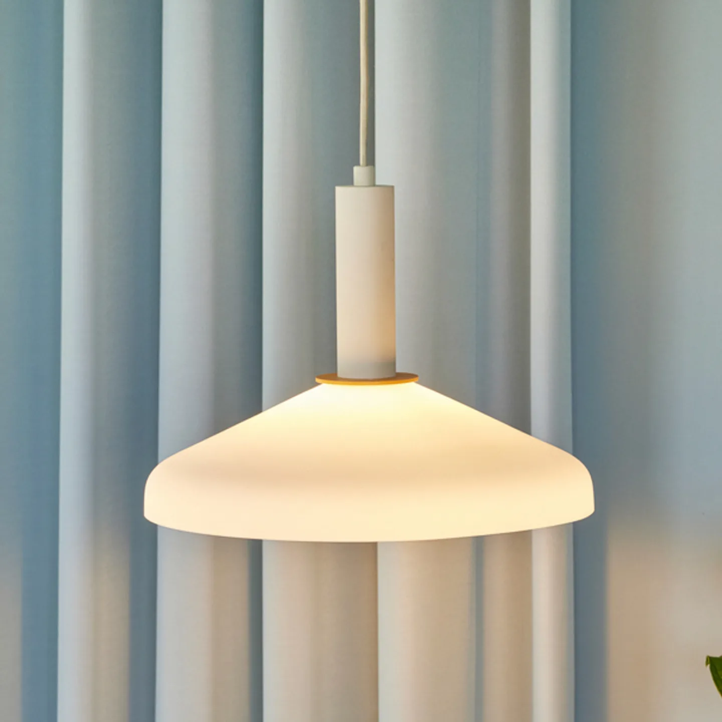 Apollo Pendelleuchte Sand/Orange - Hübsch - Esszimmer - Skandinavisch - Glas - Einflammig