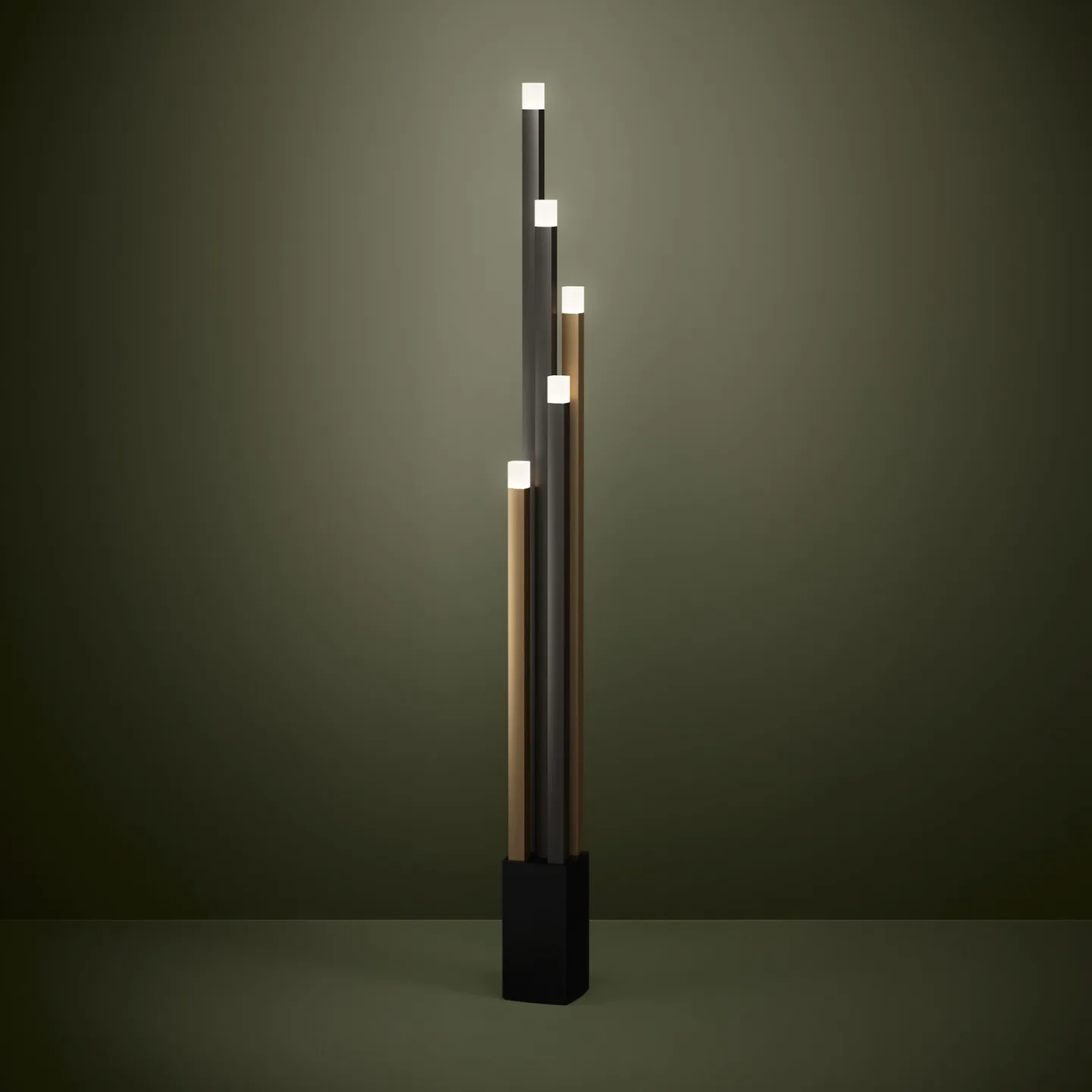 Estanterios LED-golvlampa, 5 lampor - EGLO Stars of Light - Vardagsrum - Modern - Aluminium - Med flera ljuskällor