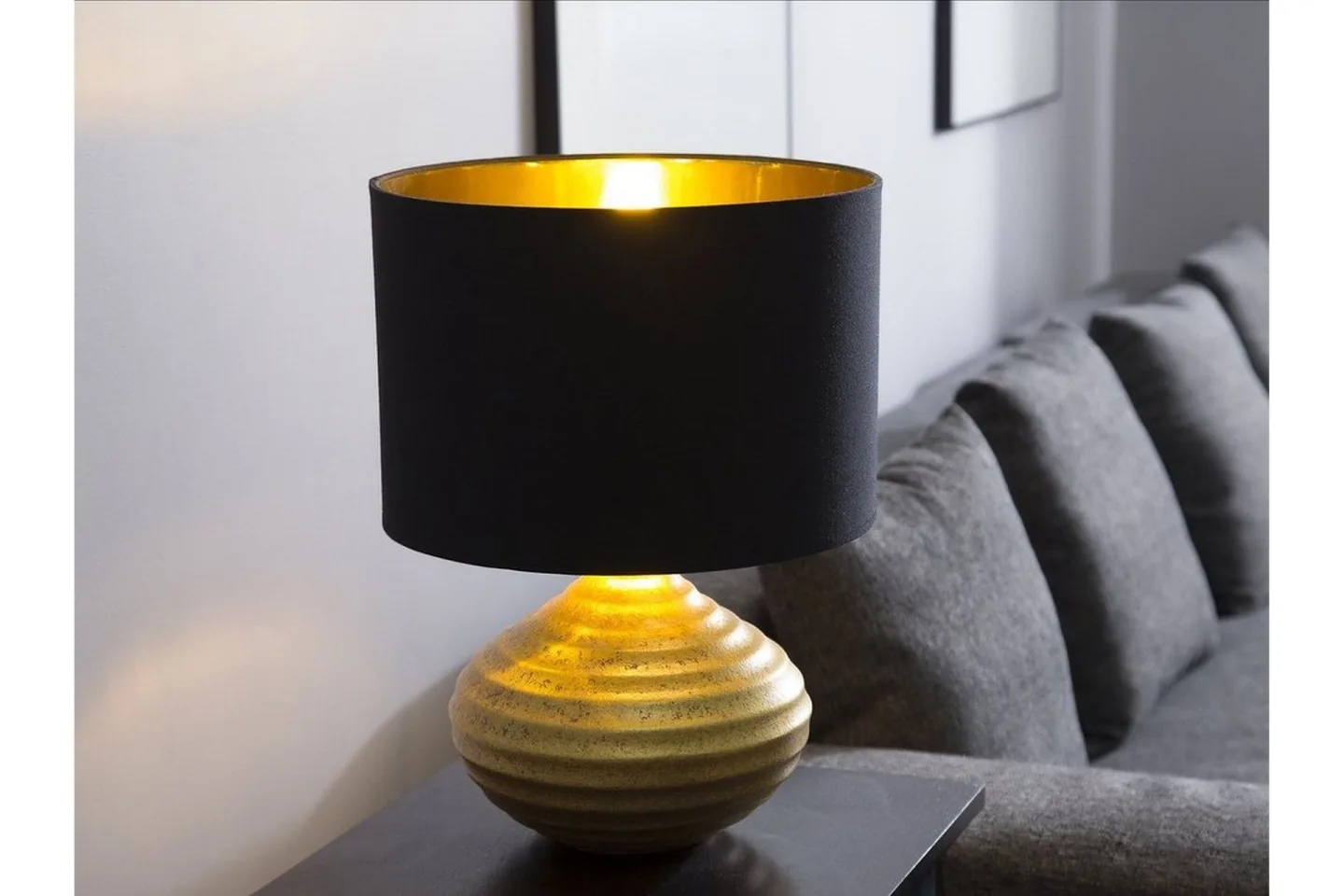 Kuban Bordslampa 32 cm - Guld
