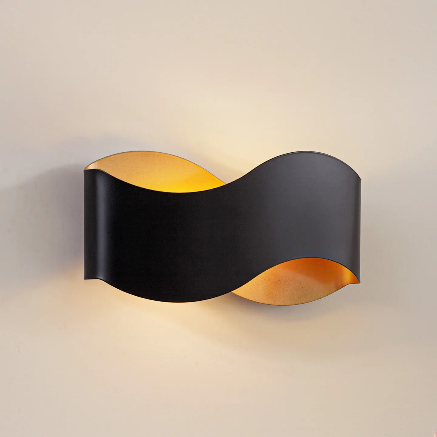 Dailin vegglampe, svart/gull, 30 cm, metall - Lindby - Stue - Moderne - Med flere lyskilder