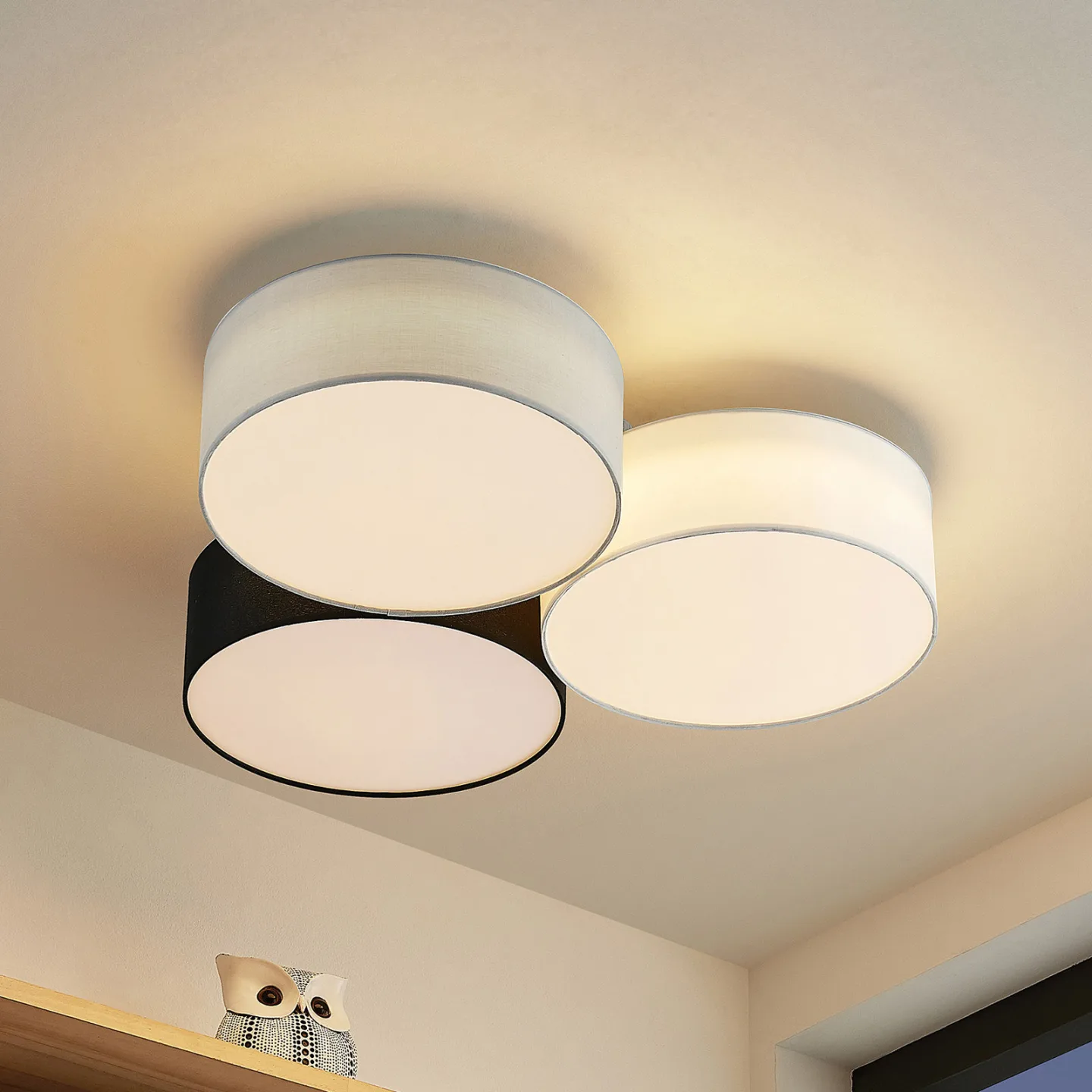 Janita 3 LED Deckenleuchte Grey/Black/White - Lindby - Wohnzimmer - Modern - Stoff / Textil - Mehrflammig