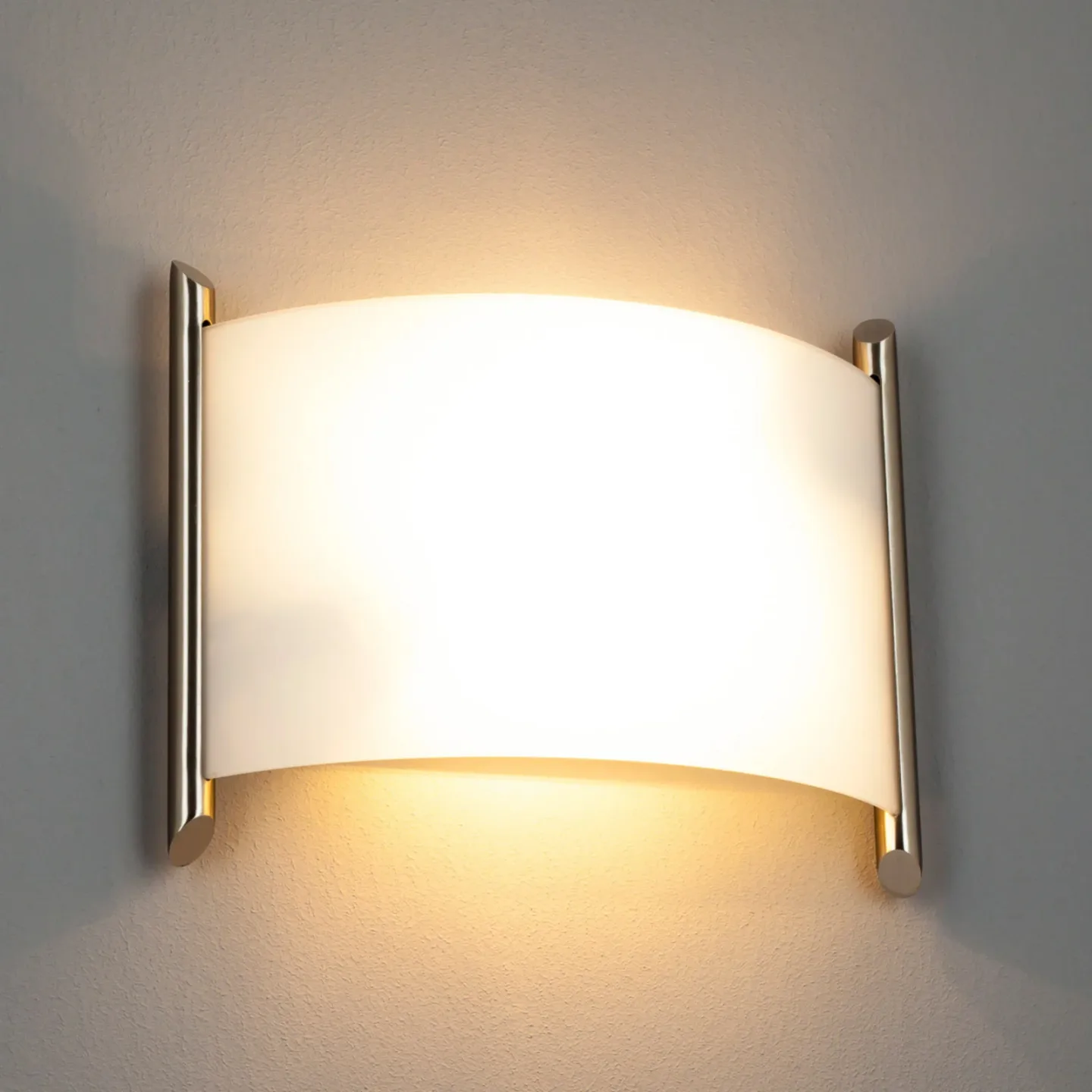Filippa Wandleuchte White/Nickel - Lindby - Flurbereich - Modern - Metall - Eckig