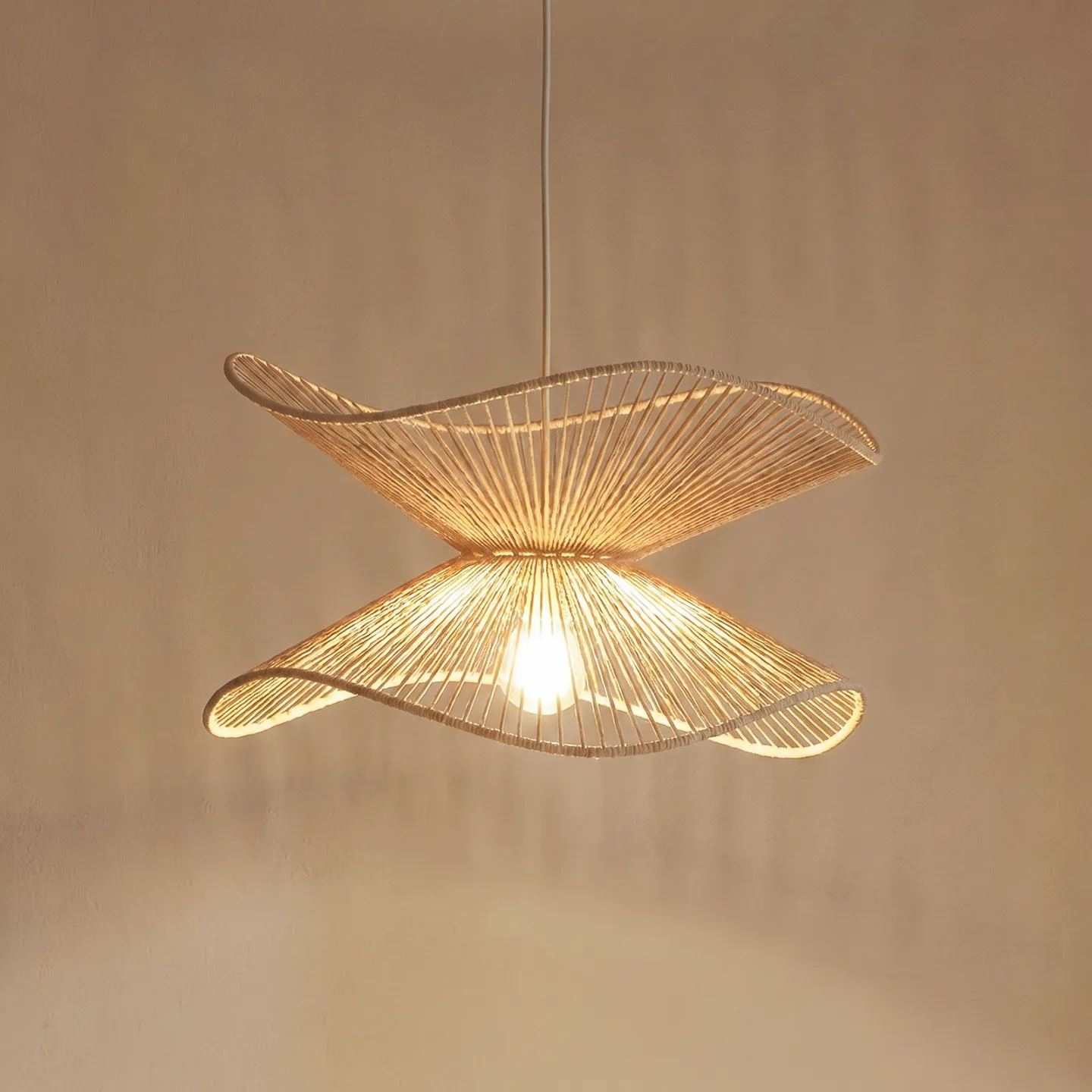 Valdorin Pendel Beige - Lindby - Soveværelse - Moderne - Papir / karton - Med én lyskilde