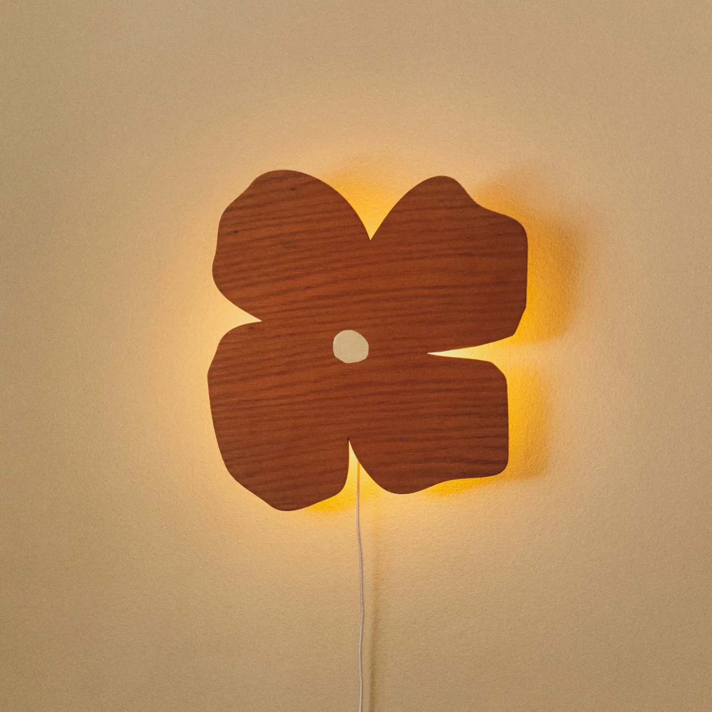 Poesie LED-Wandleuchte, braun, Ø 37 cm - ferm LIVING - Kinderzimmer - Skandinavisch - Holz - Einflammig