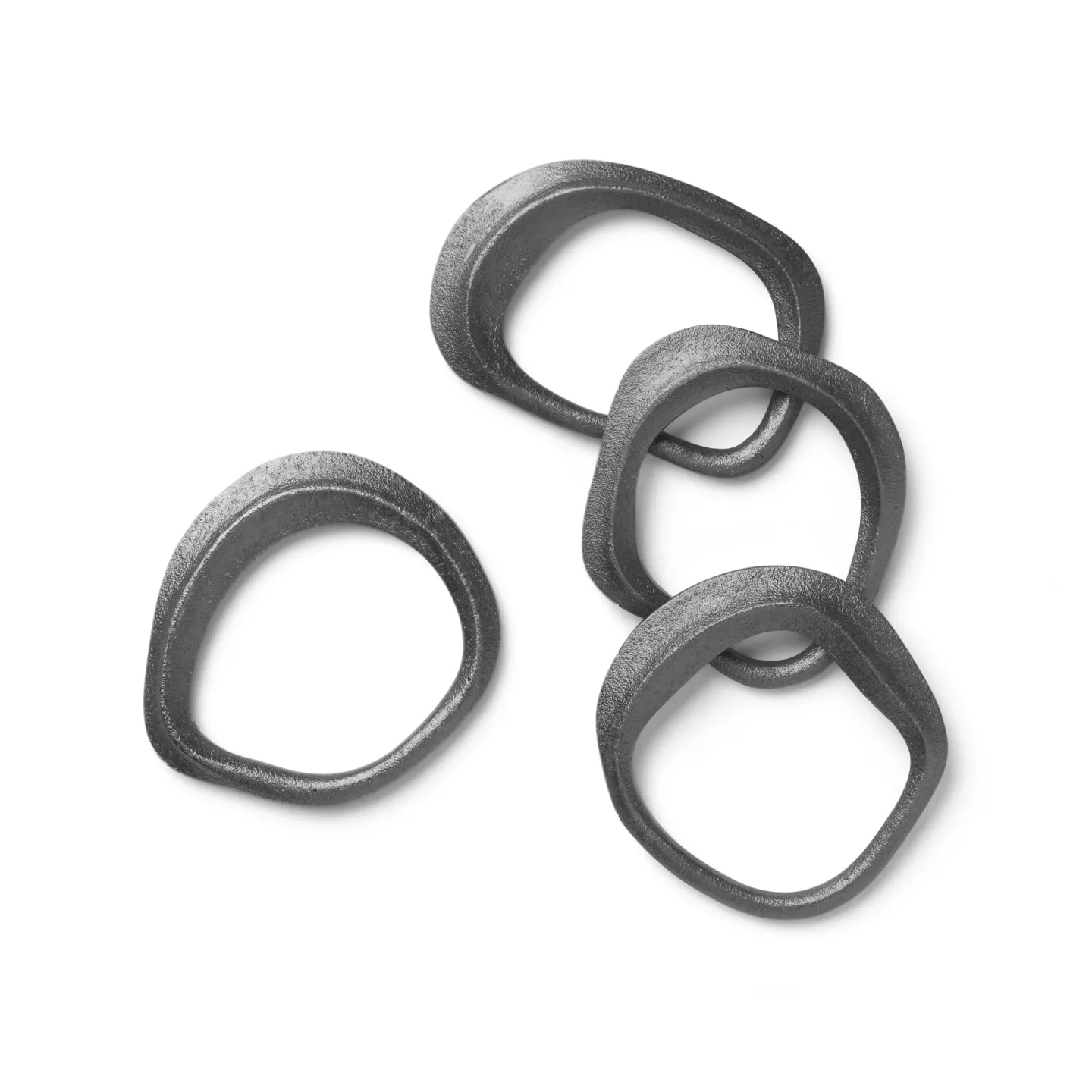 Ferm Living Flow servettring 4-pack Svart mässing