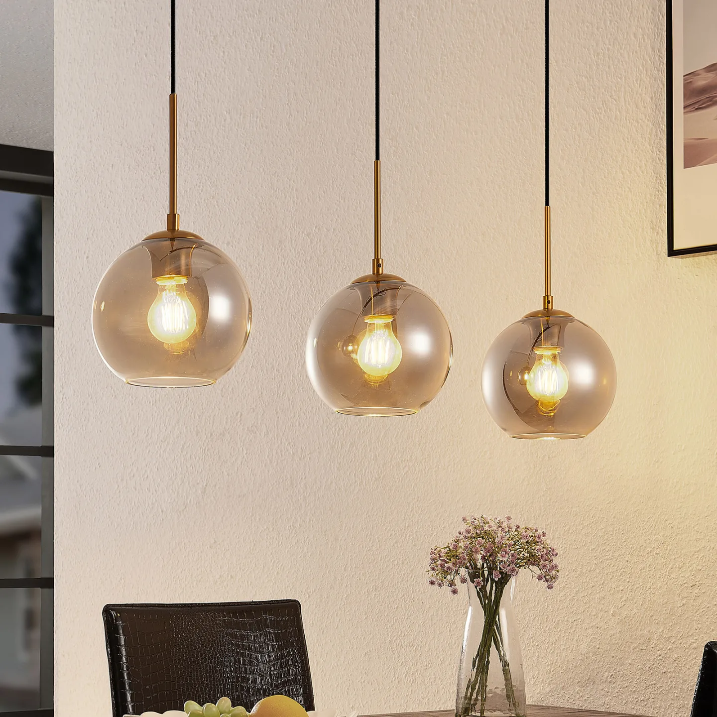 Hiwana 3 Pendel Smoke/Brass - Lindby - Stue - Moderne - Glas - Med flere lyskilder