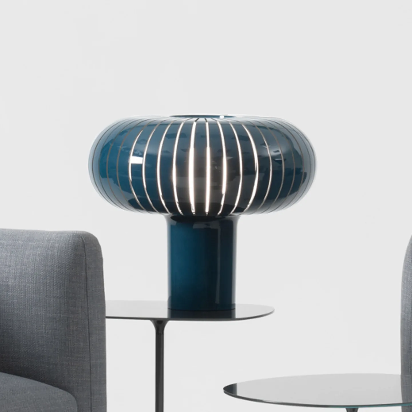 Teresa Tischleuchte Petroleum - Kartell - Wohnzimmer - Design - Kunststoff - Mit Schirm