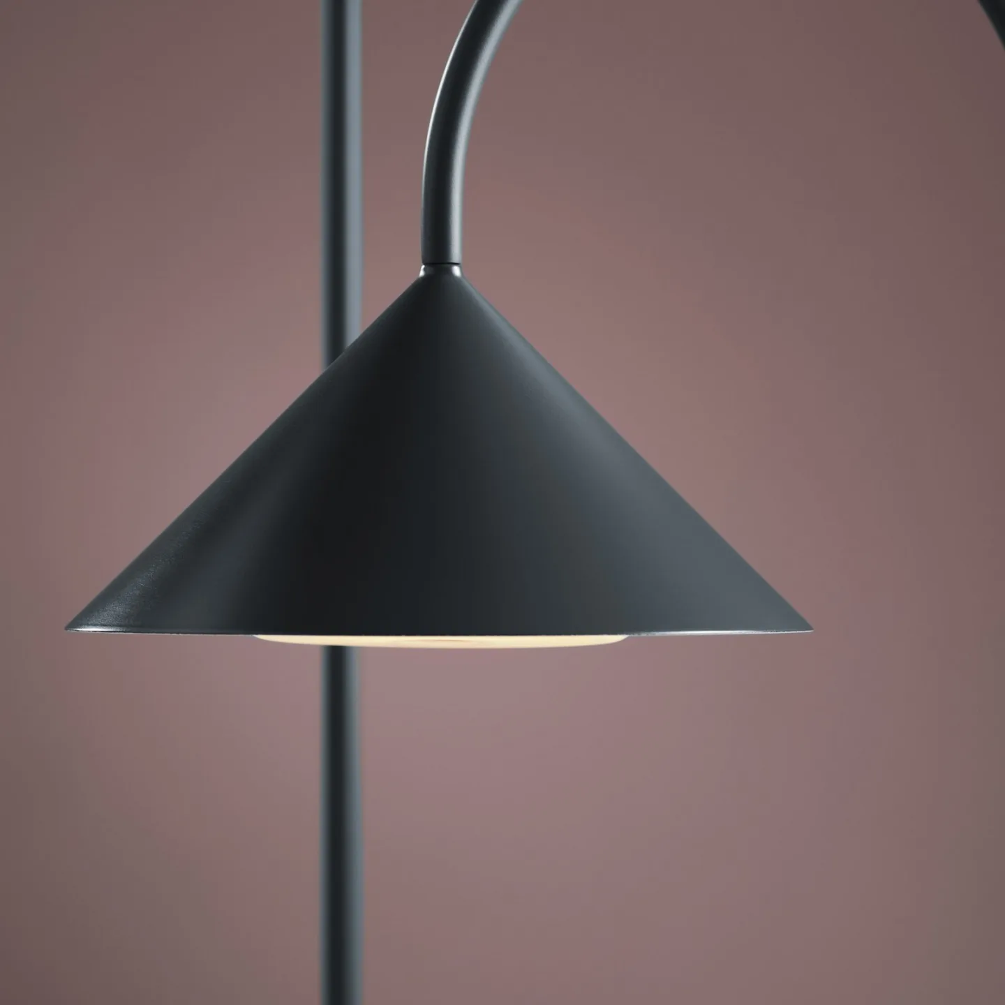 Grasp LED-Akku-Stehleuchte H72 Petrol - FRANDSEN - Balkon - Design - Metall - Einflammig