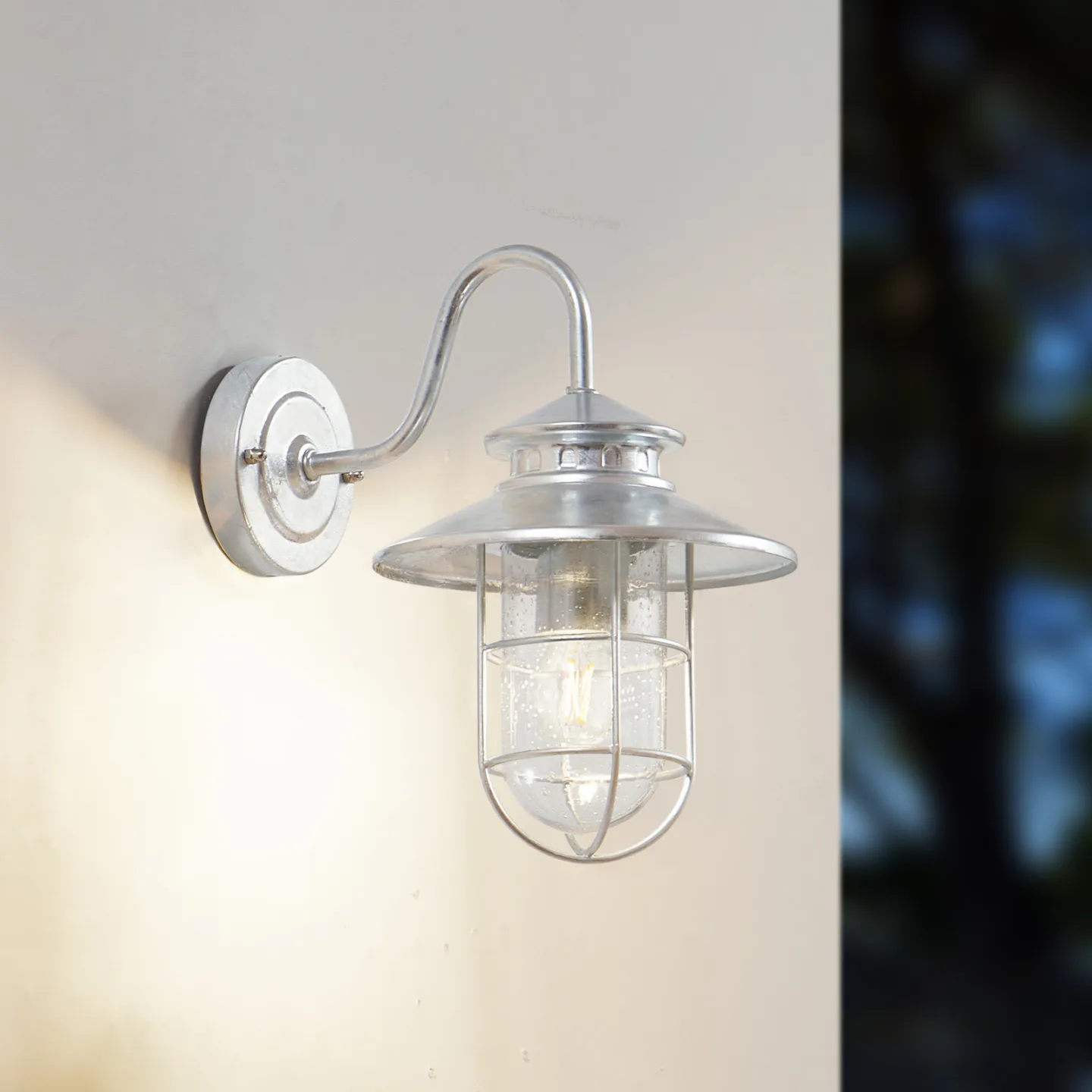 Naleta utomhusvägglampa, galvaniserad, stål – Lindby - Terrass - Industristil - Metall - Med en ljuskälla