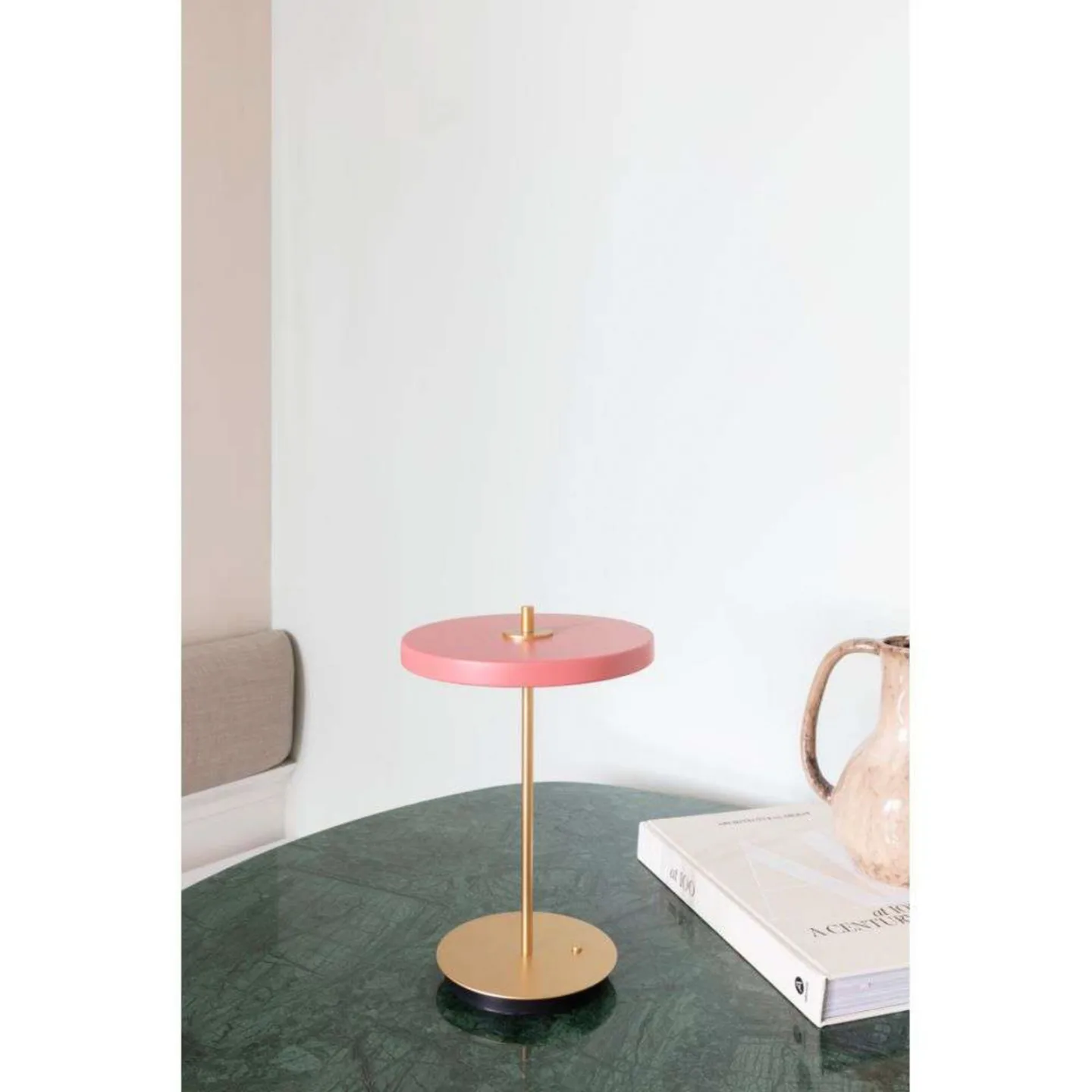Asteria Move Portable Tischleuchte V2 Nuance Rose - UMAGE - Wohnzimmer - Metall