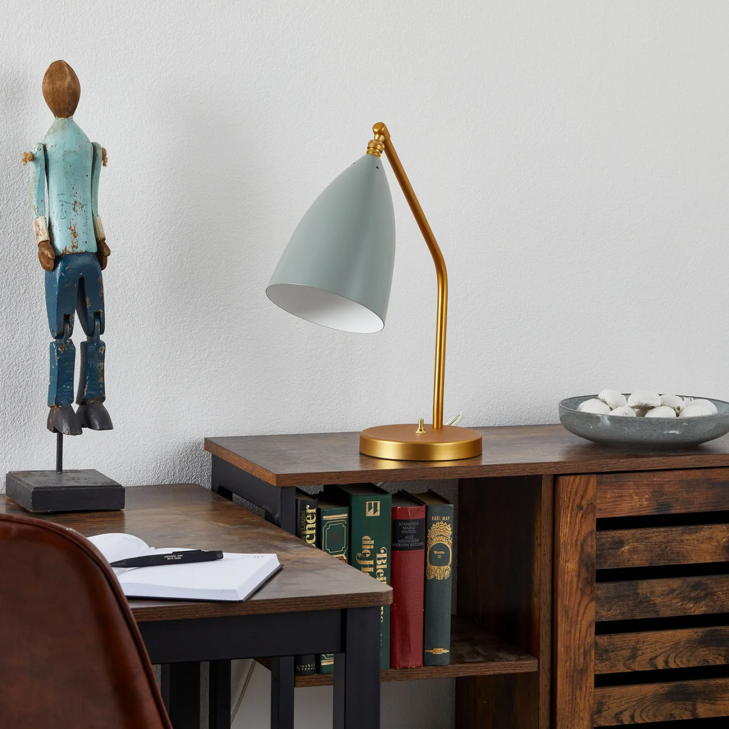 Gräshoppa bordlampe blå grå - Gubi - Stue - Design - Metal - Med én lyskilde