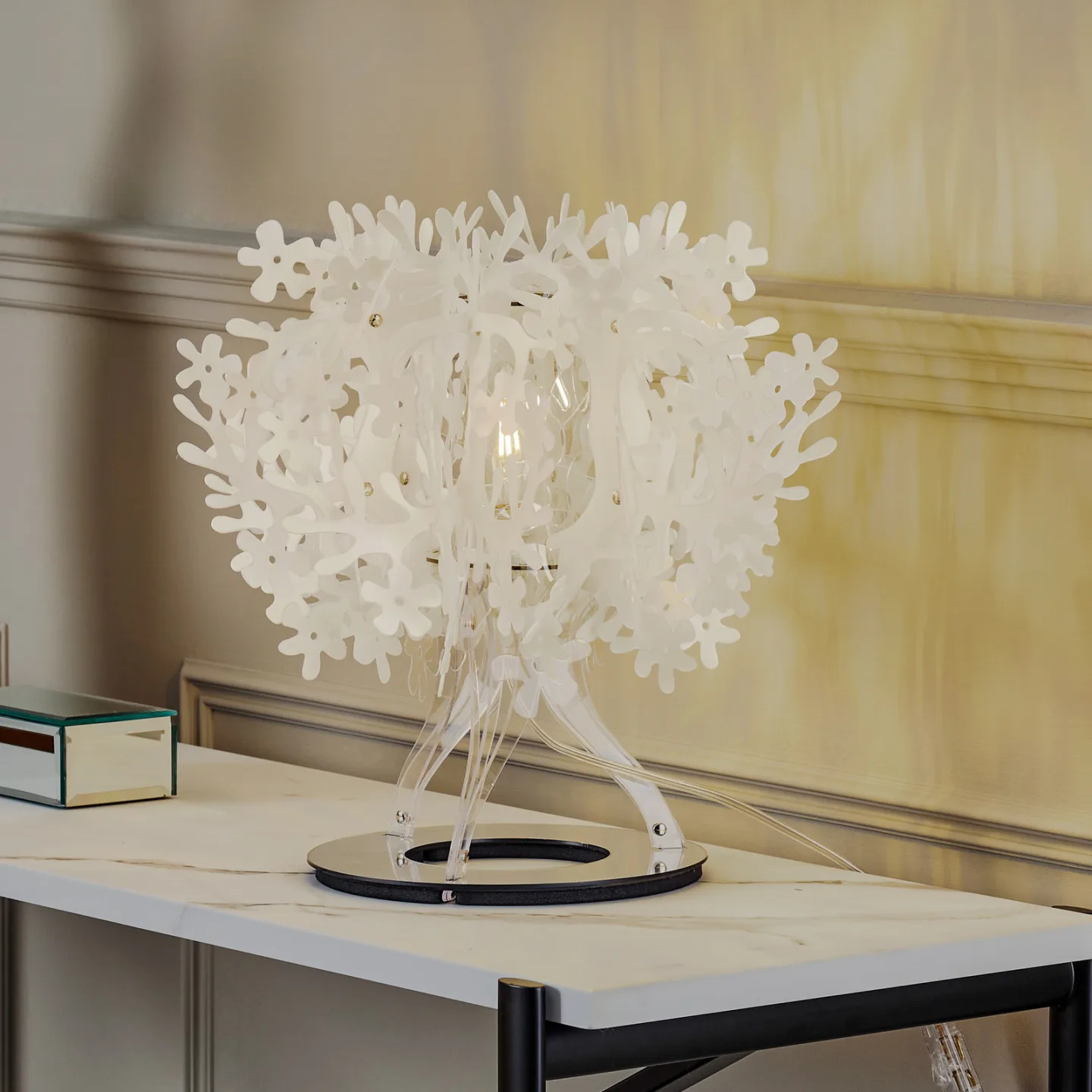 Fiorellina Tischleuchte Weiß - SLAMP FIORELLA - Wohnzimmer - Design - Kunststoff - Mit Schirm