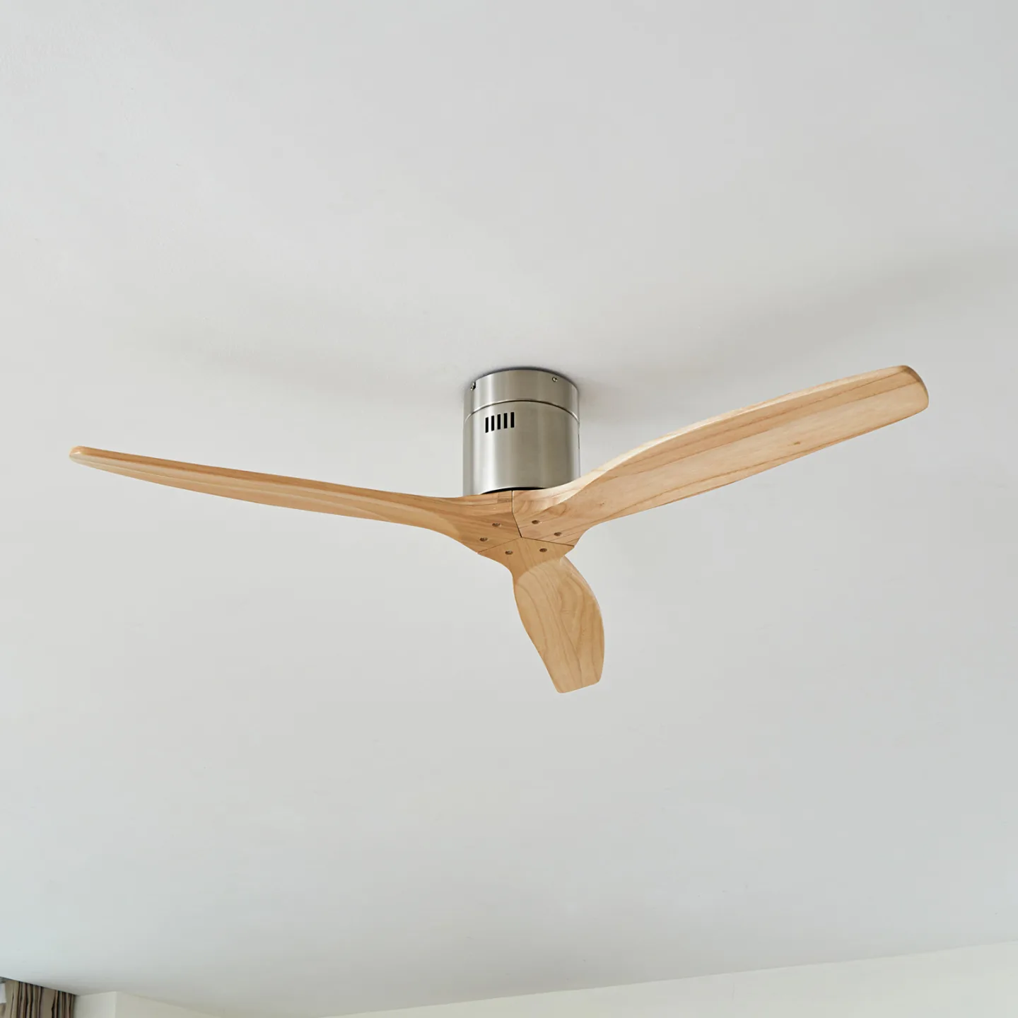 Vindur loftventilator Ø 132 cm nikkel DC støjsvag - Lucande - Stue - Moderne - Træ
