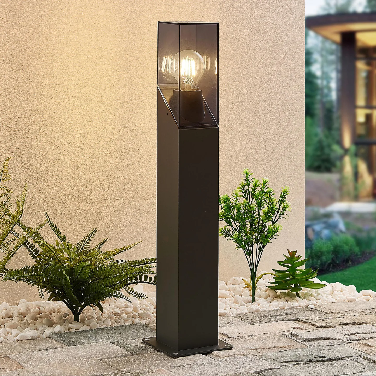 Fiola Hage Lampe H60 Anthracite - Lucande - Terrasse - Moderne - Metall - Med en lyskilde