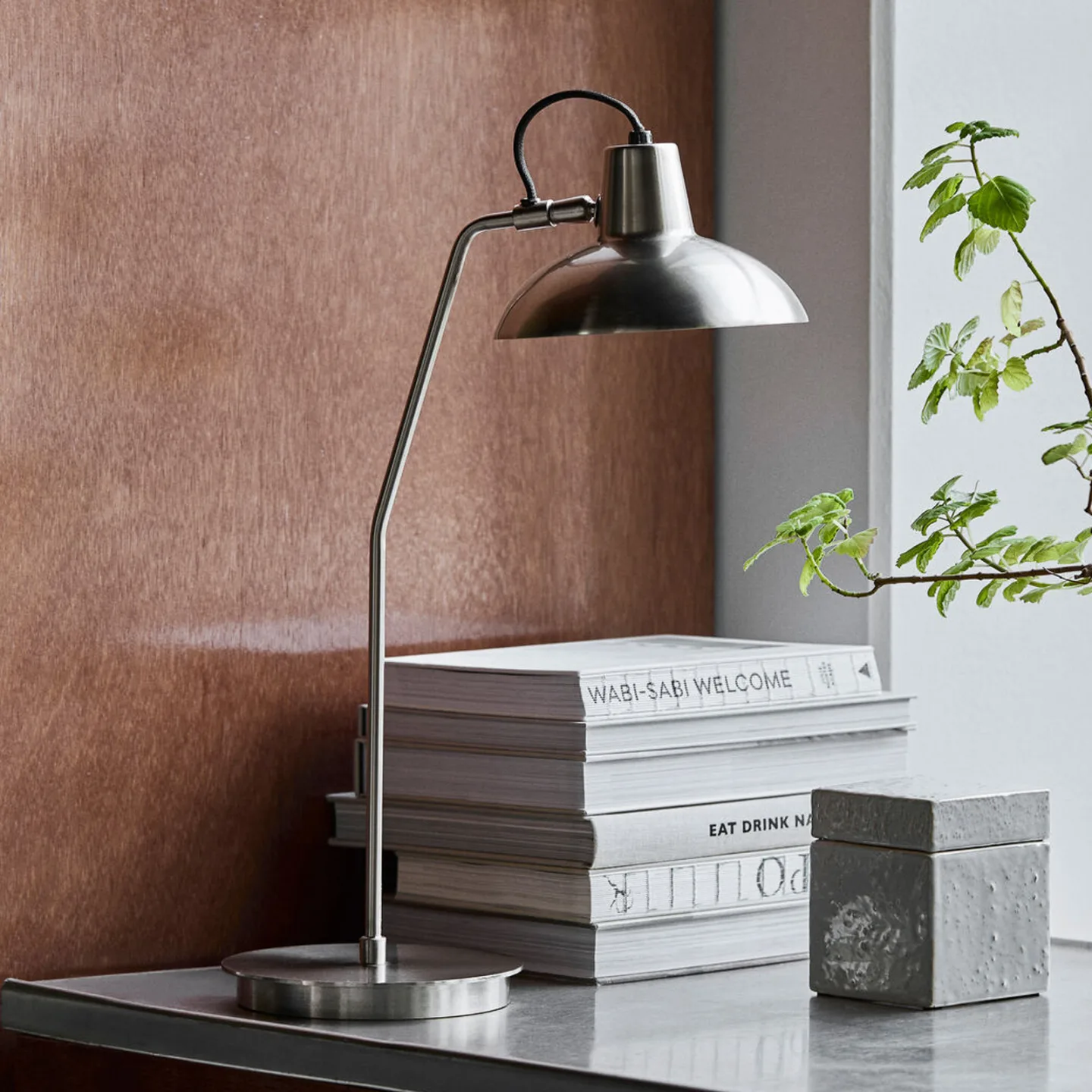 Desk Tischleuchte, silber, Höhe 50 cm, E14 - House Doctor - Wohnzimmer - Design - Metall - Einflammig