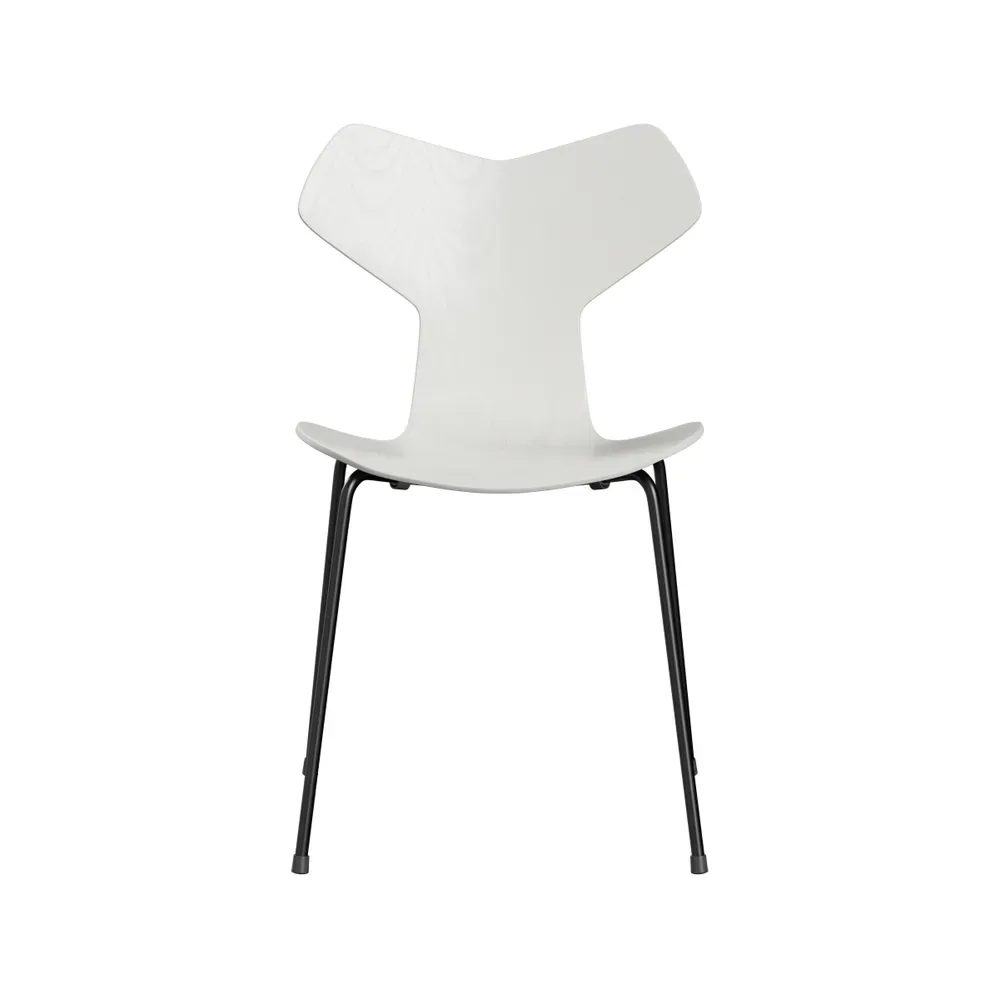 Fritz Hansen Grand Prix 3130 stol Vit-målad ask-svart stativ