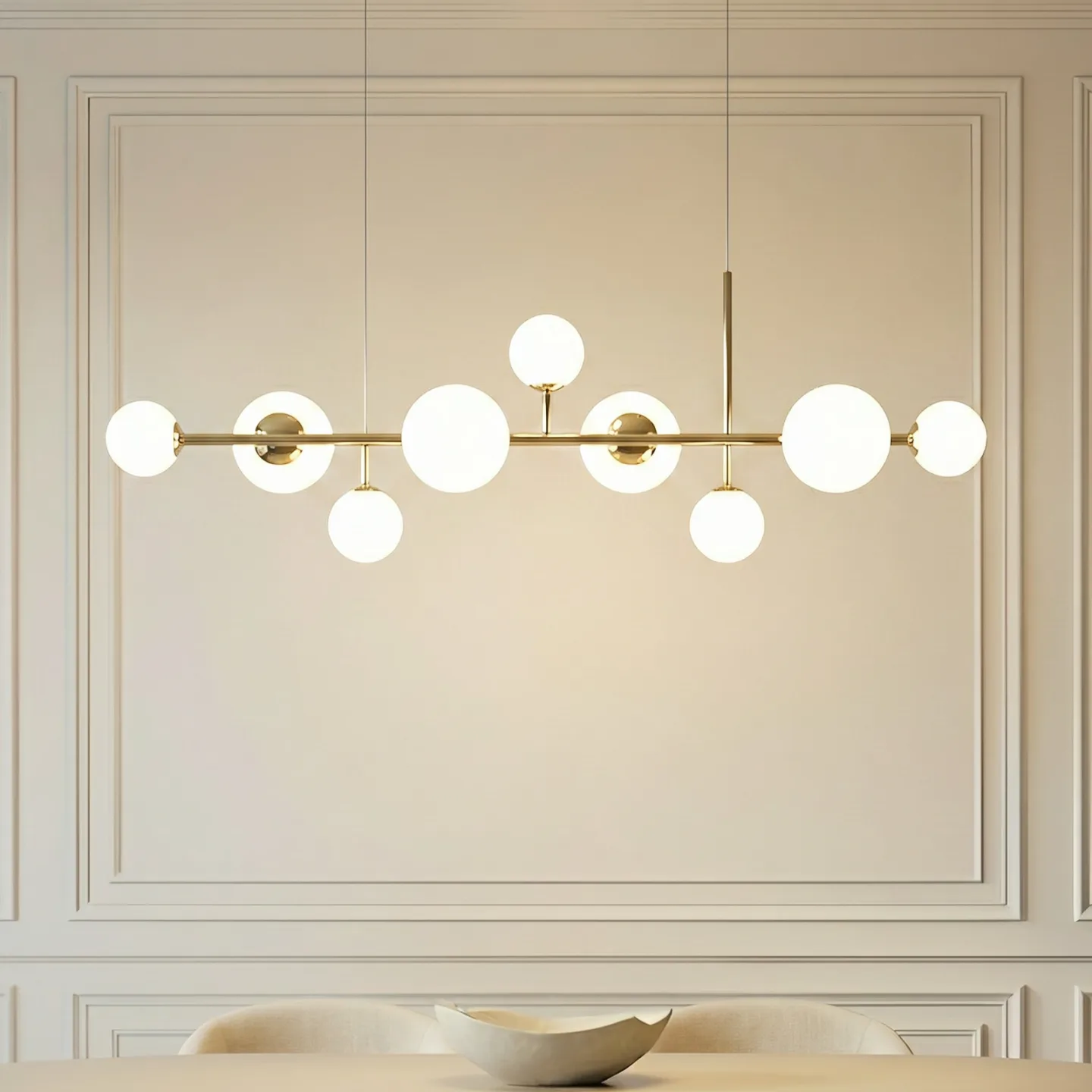 Dione hengelampe, opal/gull, 9 lyskilder – ALDEX - Stue - Moderne - Glass - Rund