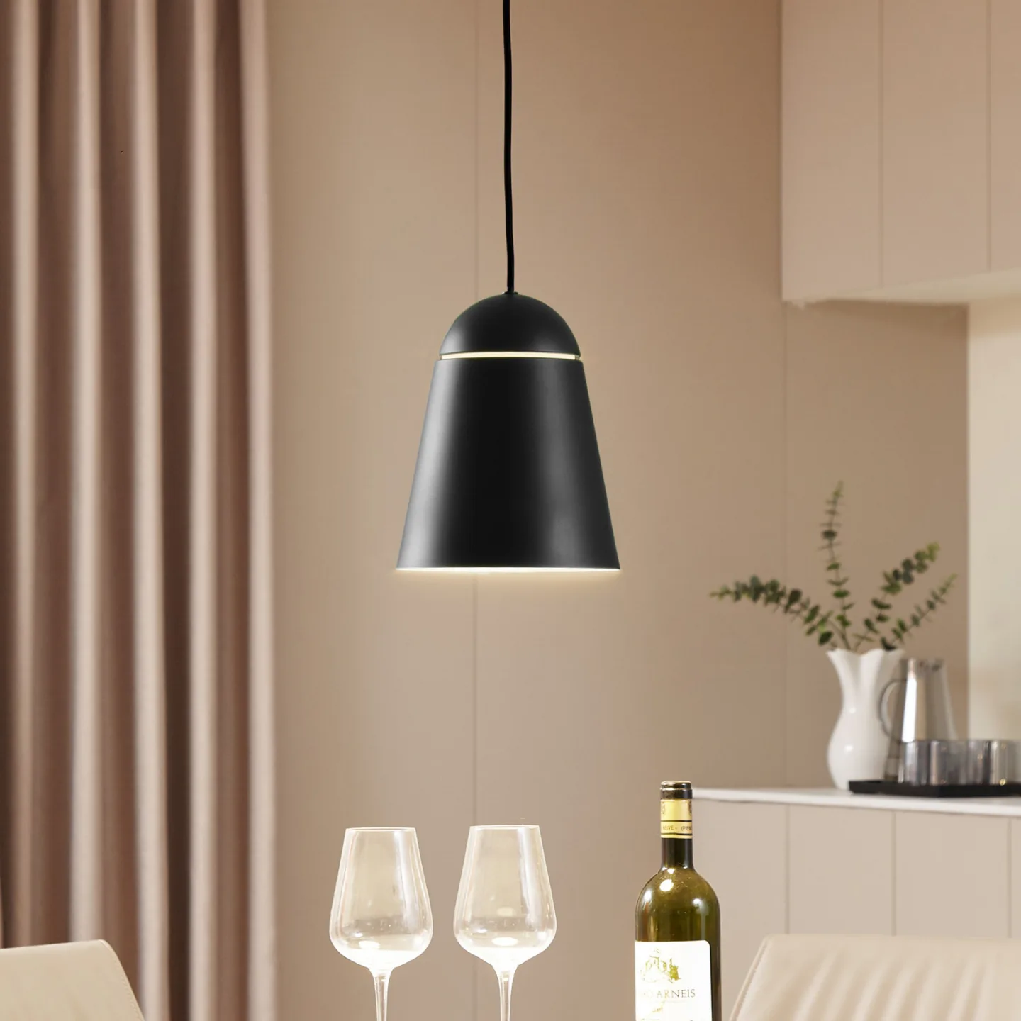 Montes Pendelleuchte, schwarz, Ø 20 cm - NOLA - Wohnzimmer - Skandinavisch - Aluminium - Einflammig