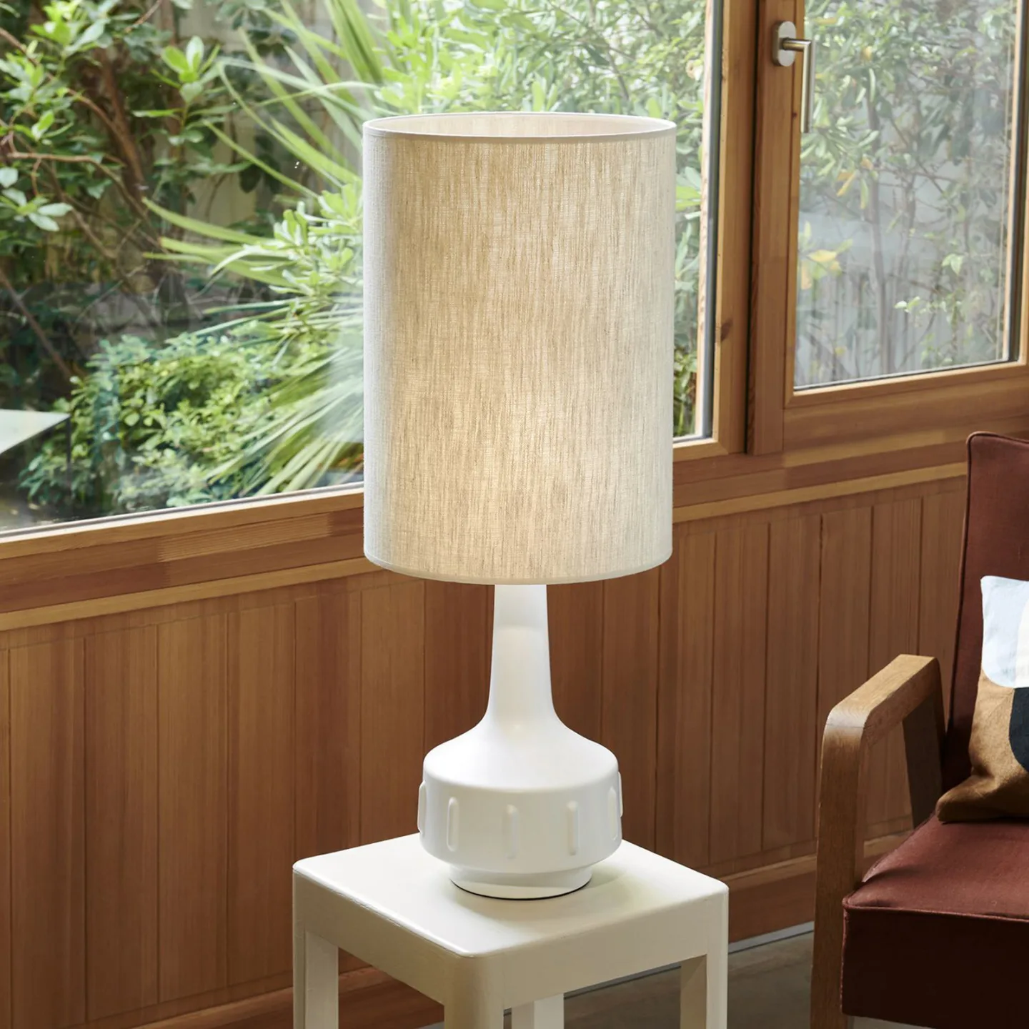 Jimmy Tischlampe, weiß/beige, Höhe 83 cm - MARKET SET - Wohnzimmer - Keramik - Mit Schirm