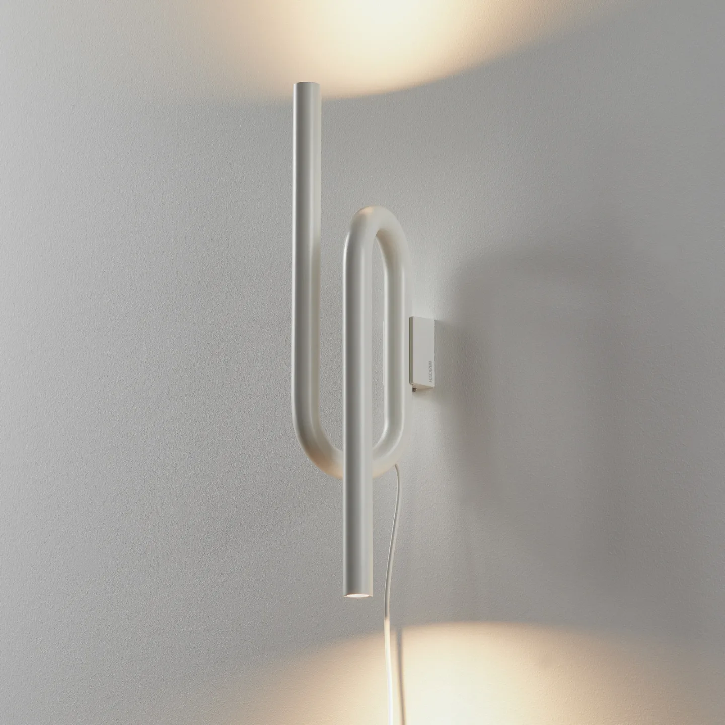 Tobia Wandleuchte White - Foscarini - Wohnzimmer - Design - Metall - Mehrflammig