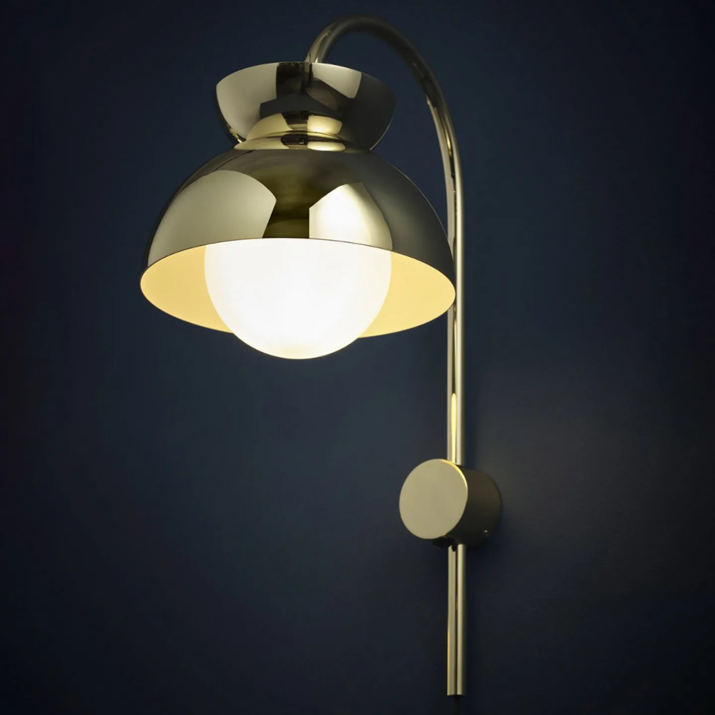 Butterfly Wandleuchte Brass - Frandsen - Wohnzimmer - Design - Metall - Einflammig
