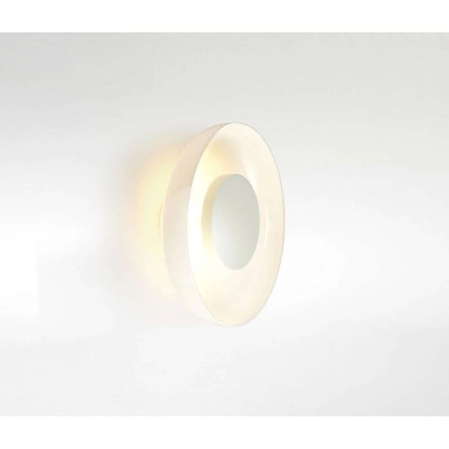 Aura Plus vegglampe On/Off Opal - Marset - Stue - Design - Glass - Rund