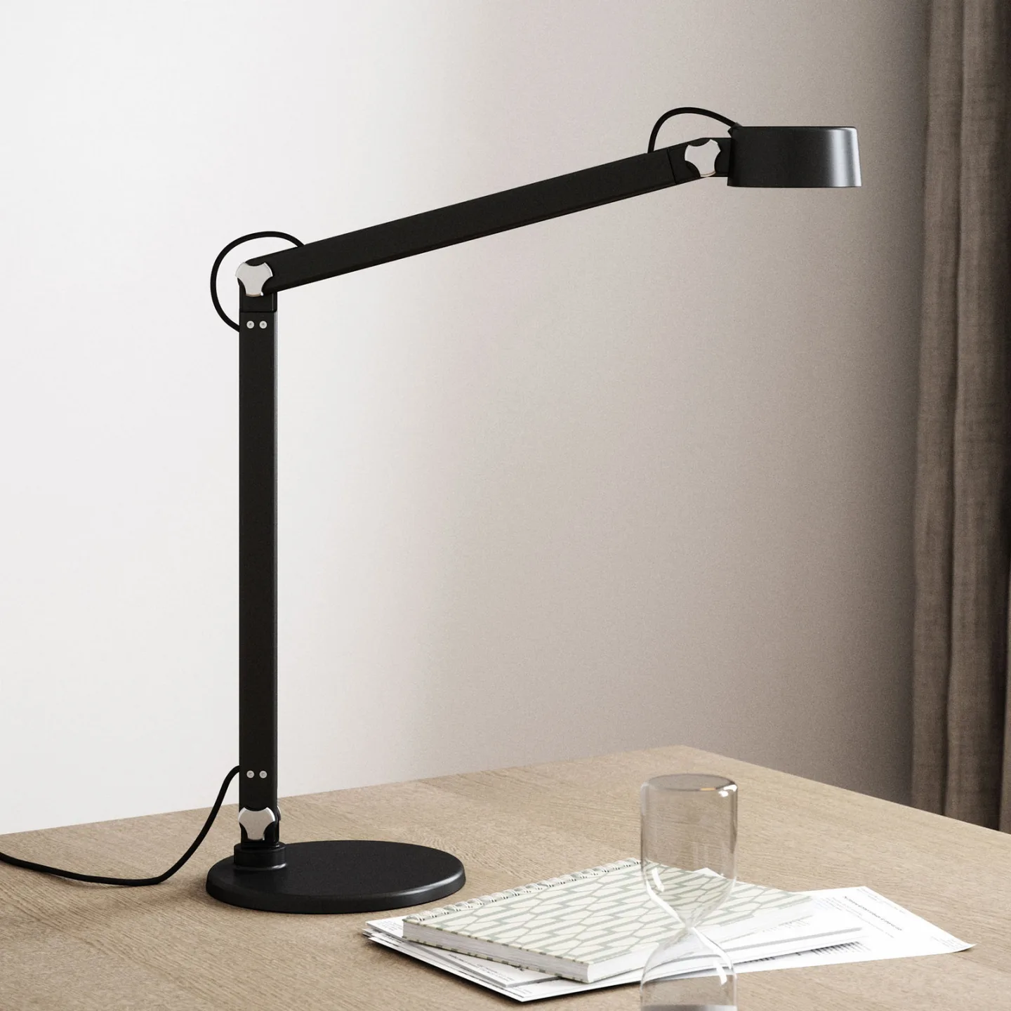 Nobu Bordlampe Black - DFTP DFTP by Nordlux - Kontor / arbejdsværelse - Moderne - Metal - Med én lyskilde