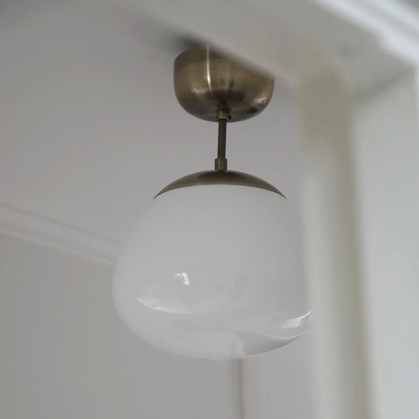 Rise Loftlampe White/Antique Brass - Markslöjd - Stue - Metal - Med én lyskilde