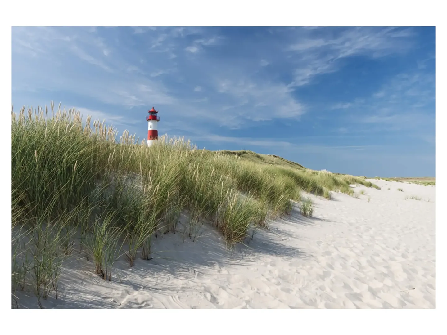 image LAND Digitaldruck auf Acrylglas Leuchtturm am Strand | Schubiger Möbel