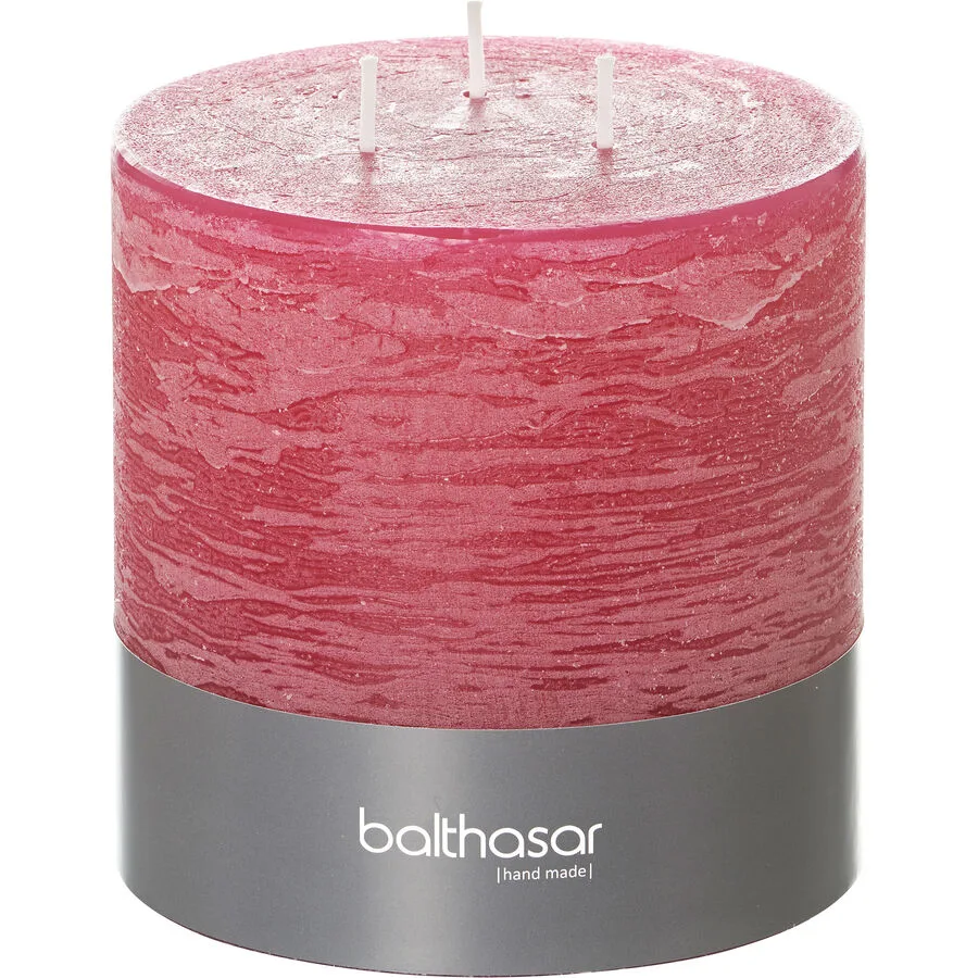 Balthasar Kerze Rustico Himbeere H12 cm D12 cm, Brenndauer 80h - Material: Wachs