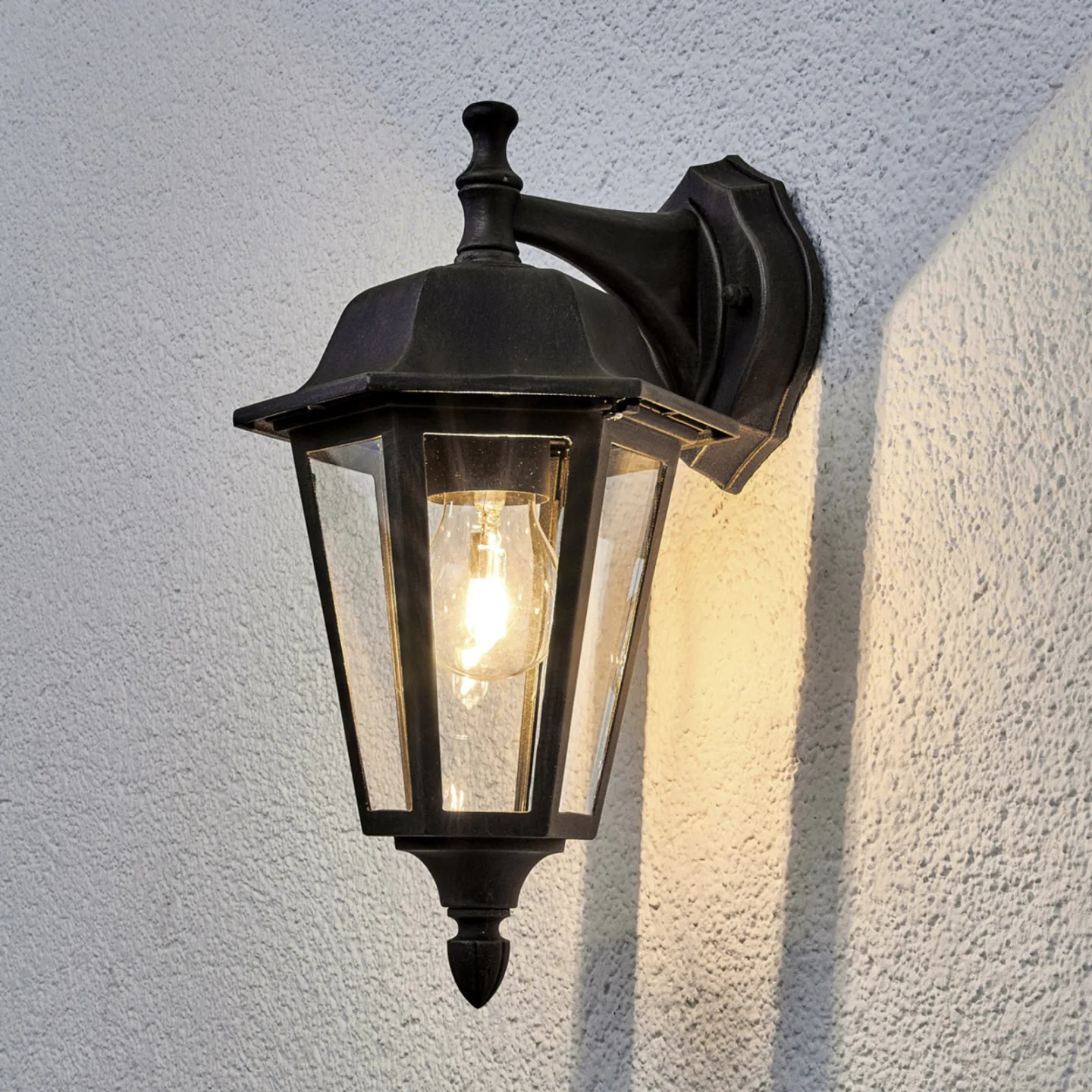 Lamina utomhusvägglampa Rust - Lindby - Balkong - Antik - Glas - Med en ljuskälla