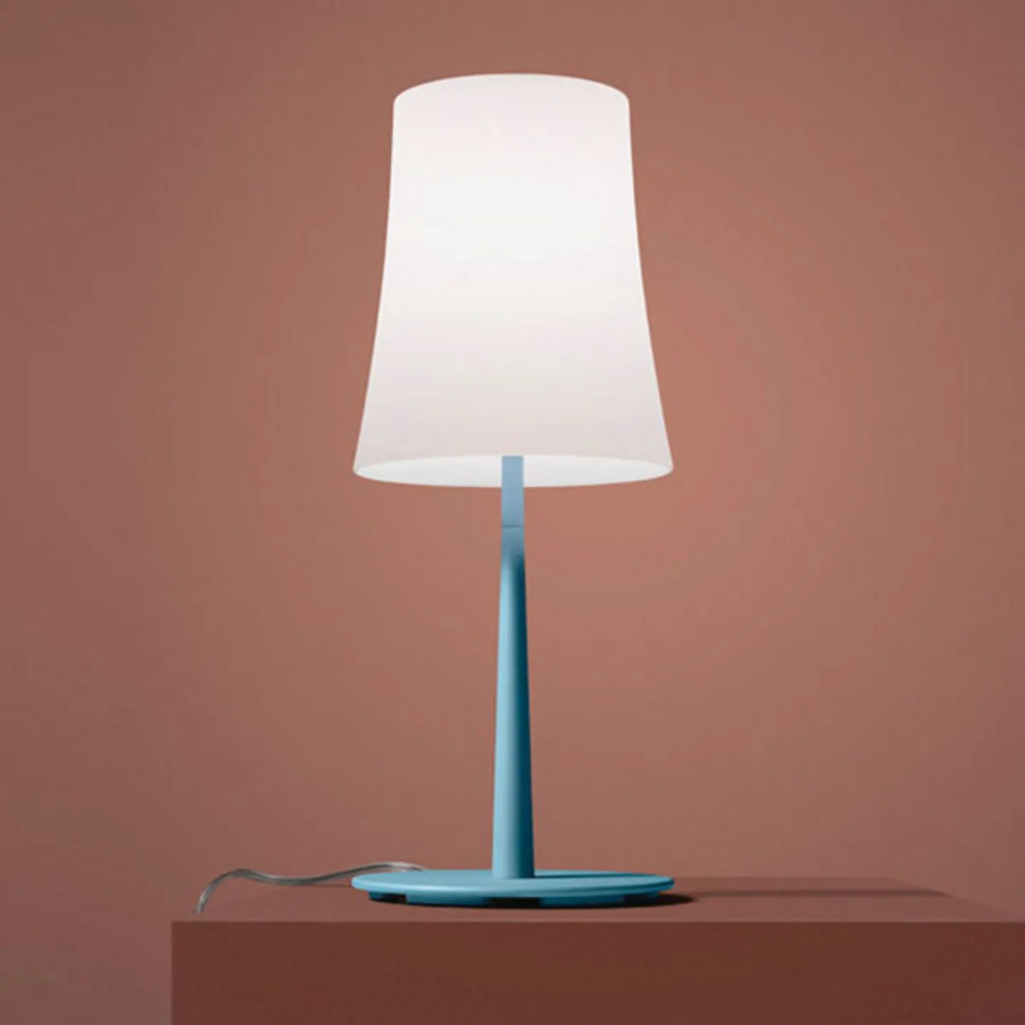 Birdie Easy bordslampa Opaque Light Blue - Foscarini - Vardagsrum - Design - Metall - Med lampskärm