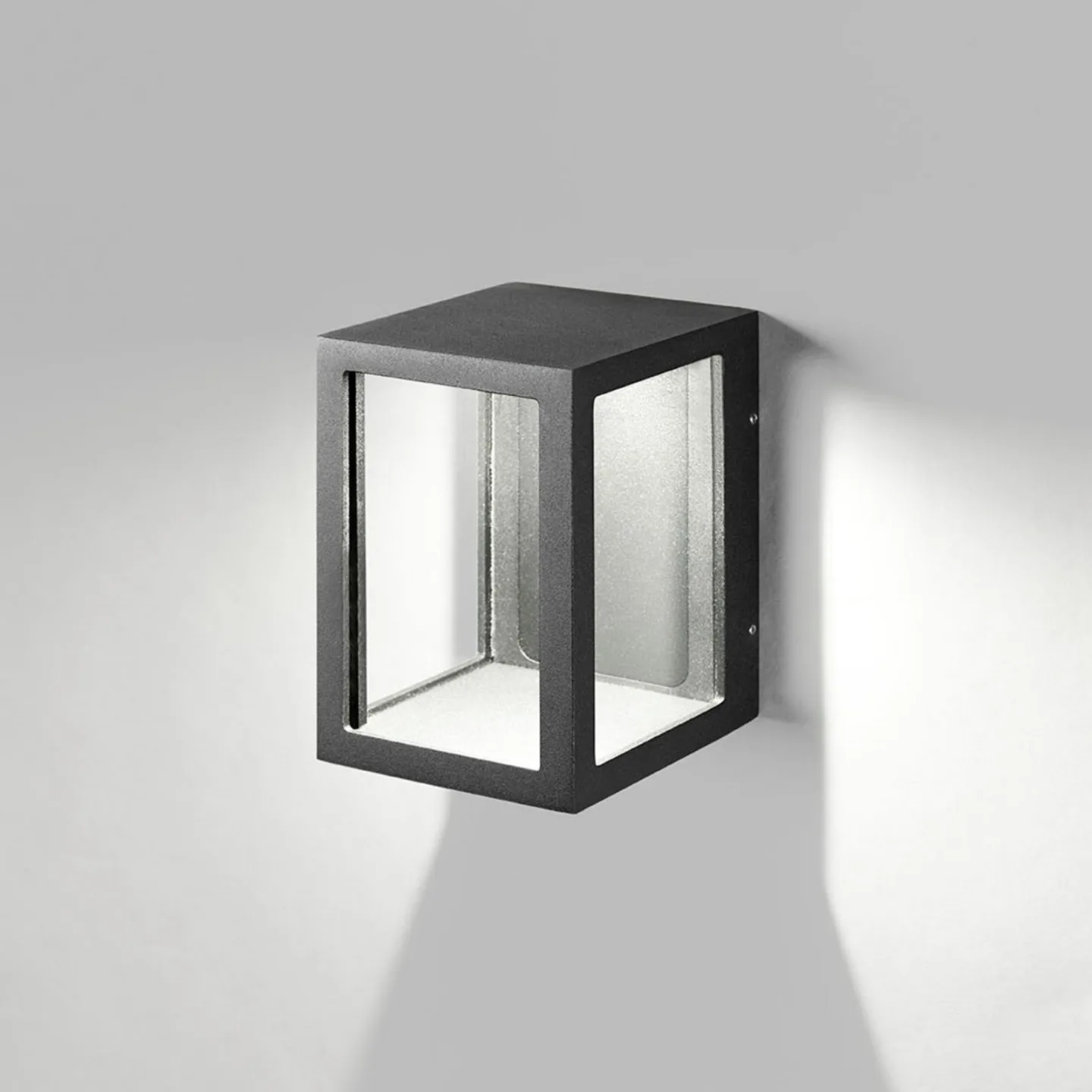 Lantern W2 LED Utendørslampe 3000K Svart - LIGHT-POINT - Terrasse - Aluminium
