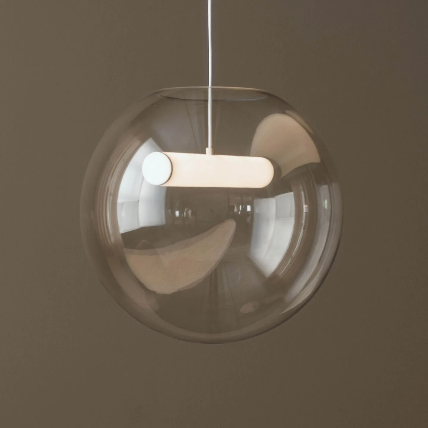 Northern Reveal taklampa Ø45 cm Grå
