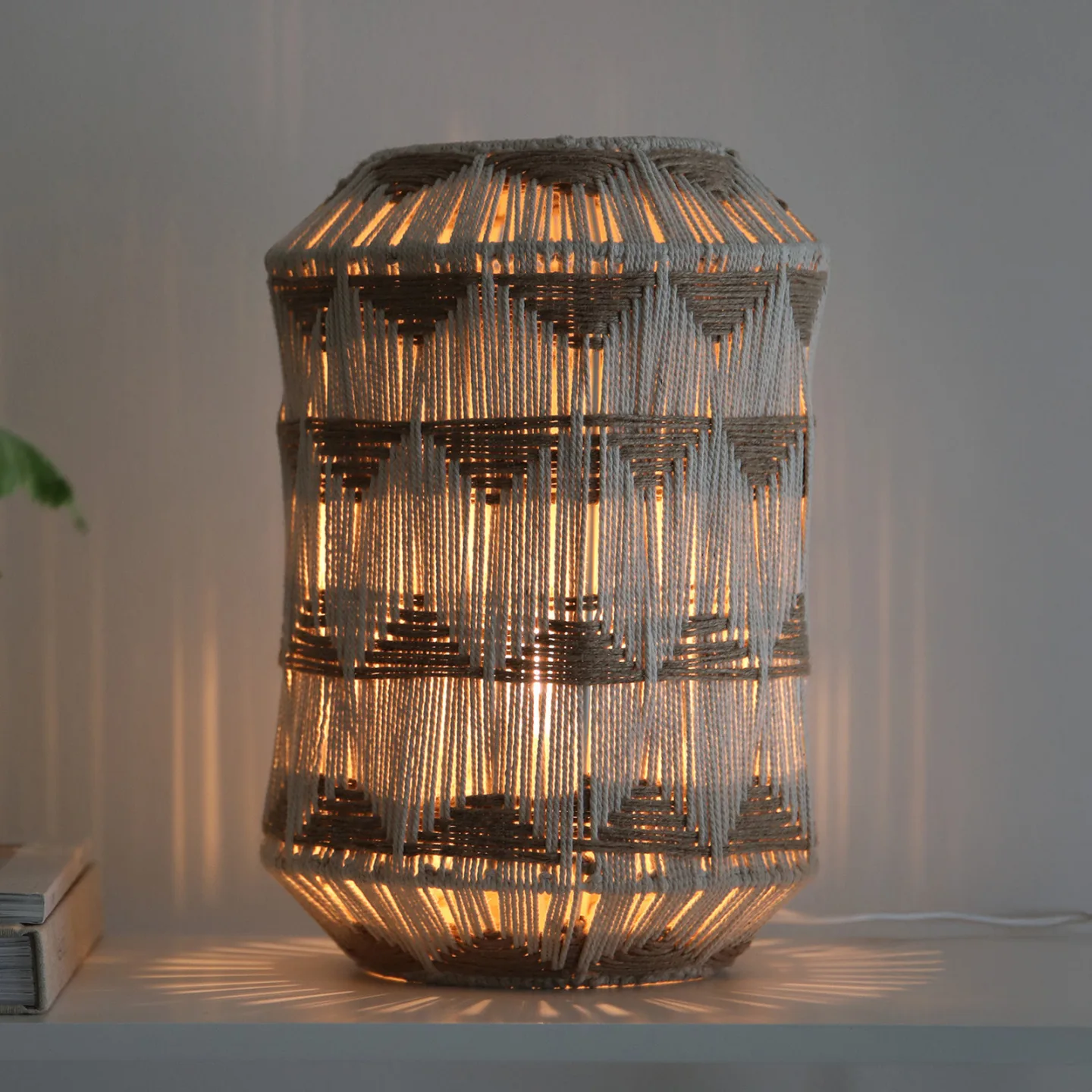 Ano Bordlampe Beige/Nougat - Markslöjd - Stue - Stof / tekstil - Med én lyskilde