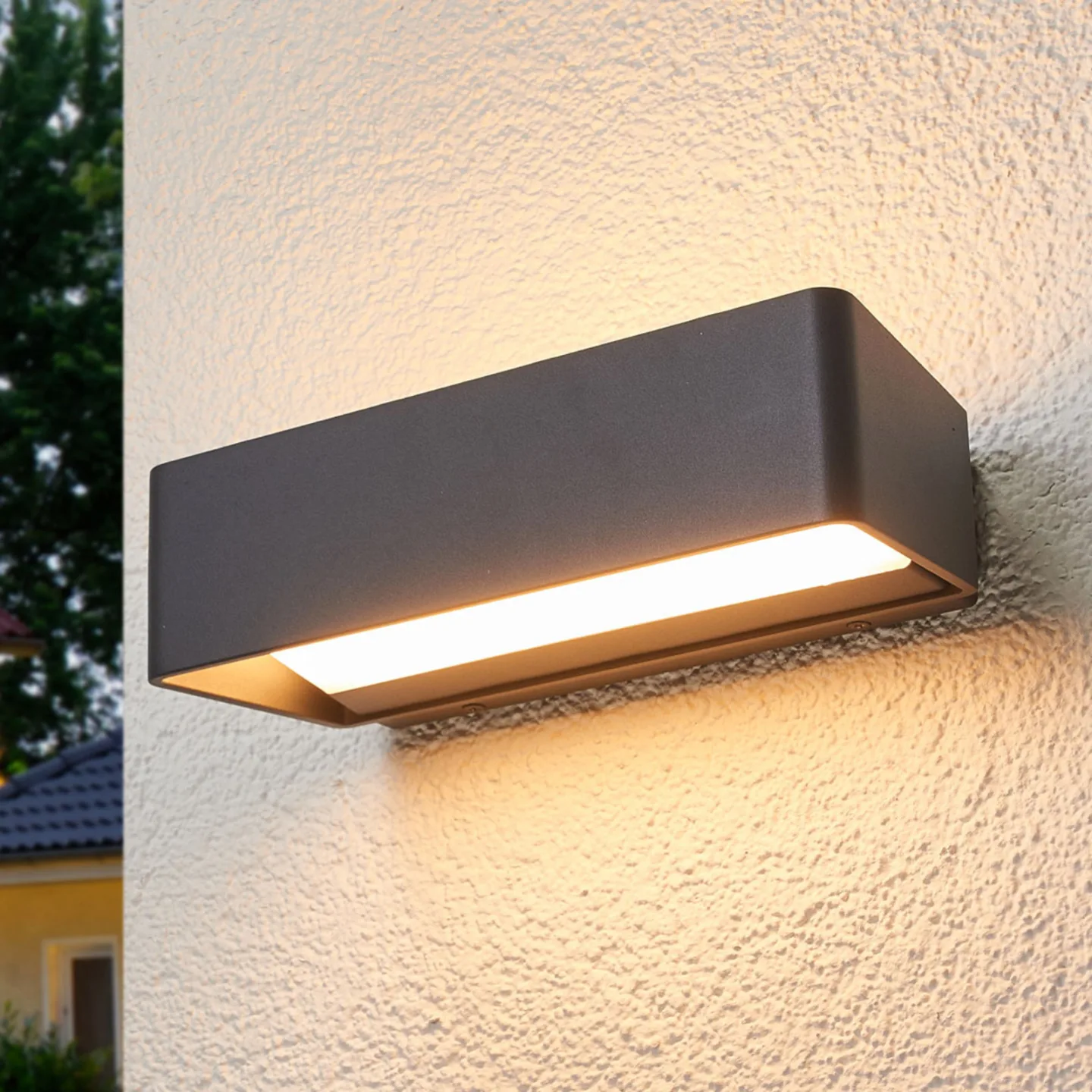 Logan Utomhus Vägglampa Antracite/White - Lucande Midvig - Balkong - Modern - Aluminium - Med flera ljuskällor