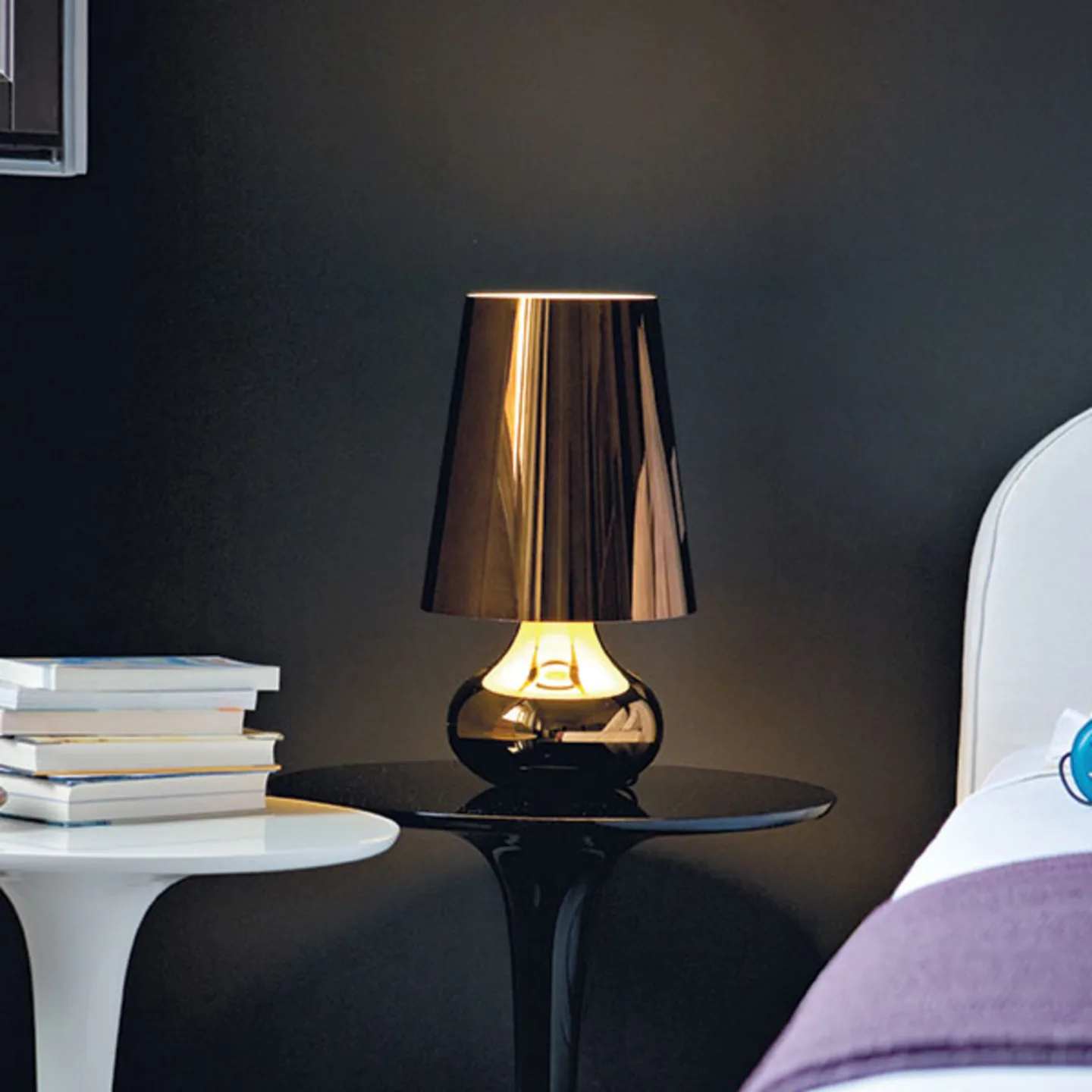 Cindy Tischleuchte Gun Metall - Kartell - Wohnzimmer - Design - Kunststoff - Mit Schirm