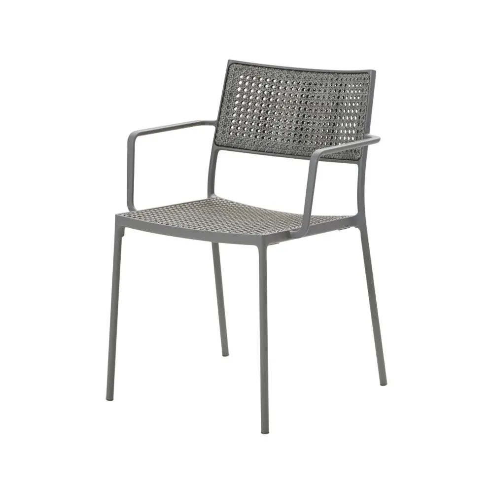 Cane-line Less Armlehnstuhl Light Grey