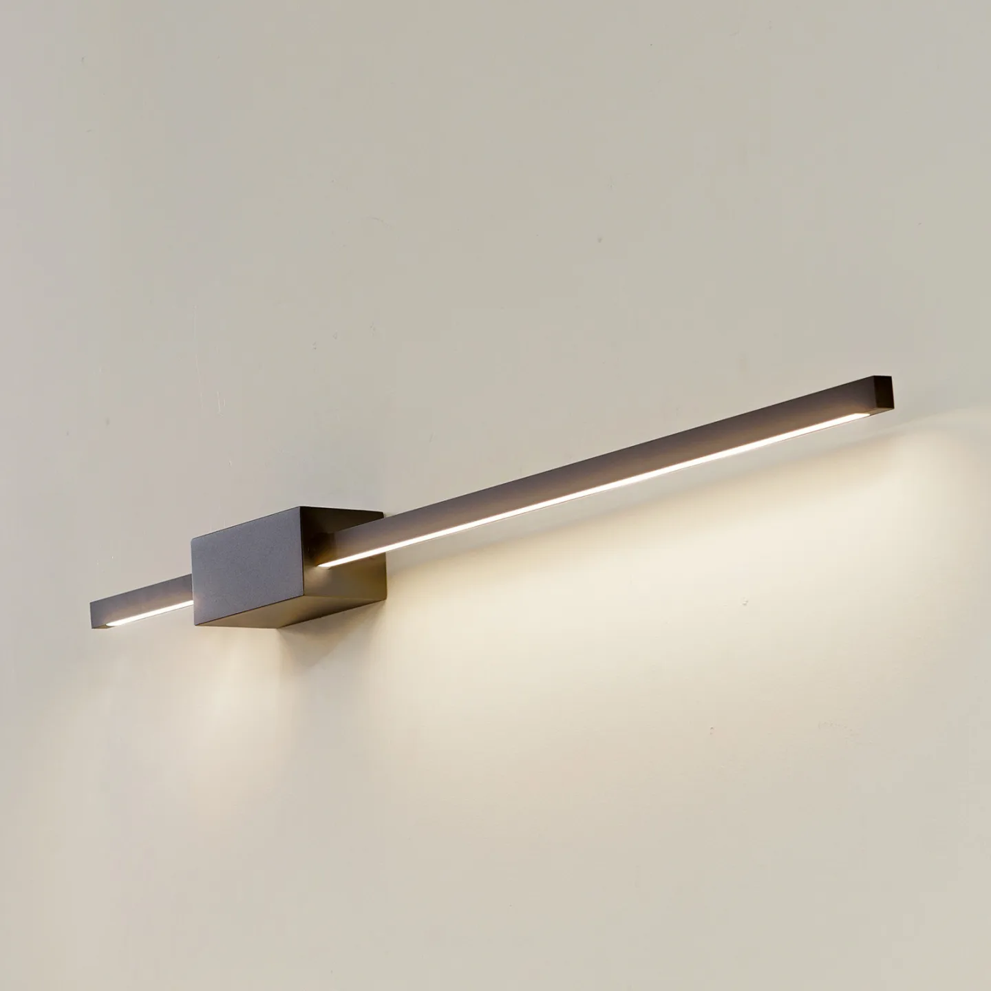 Skaila LED Vegglampe Svart - Lucande Skalia - Spisestue - Moderne - Aluminium - Med en lyskilde