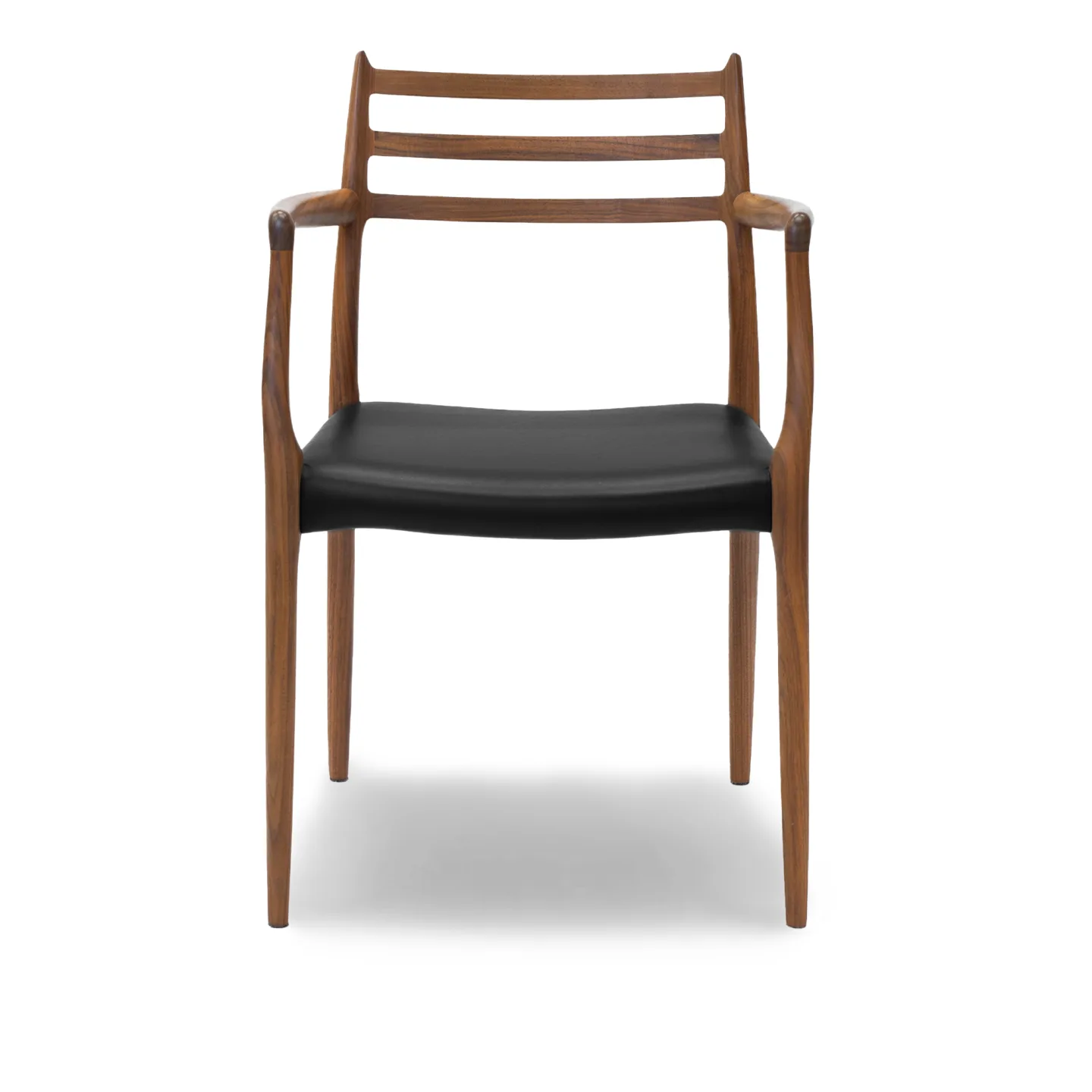 J.L. Møller - Model 62 Walnut, Oil, Leather – Roma 907 - Matstolar - Niels Otto Møller