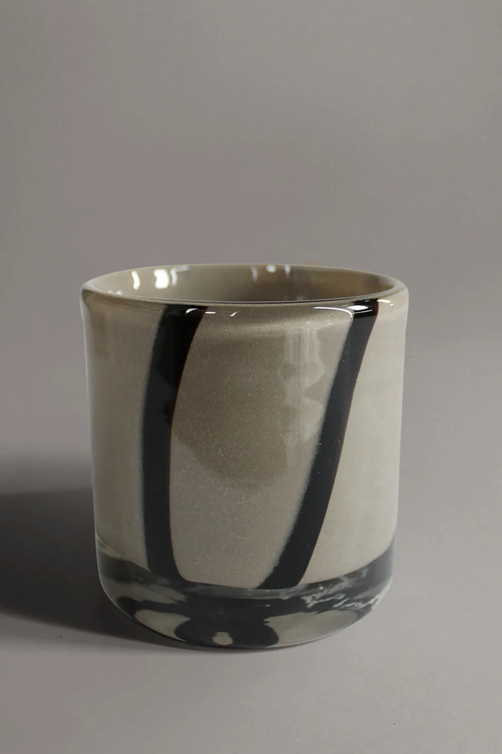 Lysestake S - Zuri (grå/svart) (Størrelse: 8 x 8 cm)