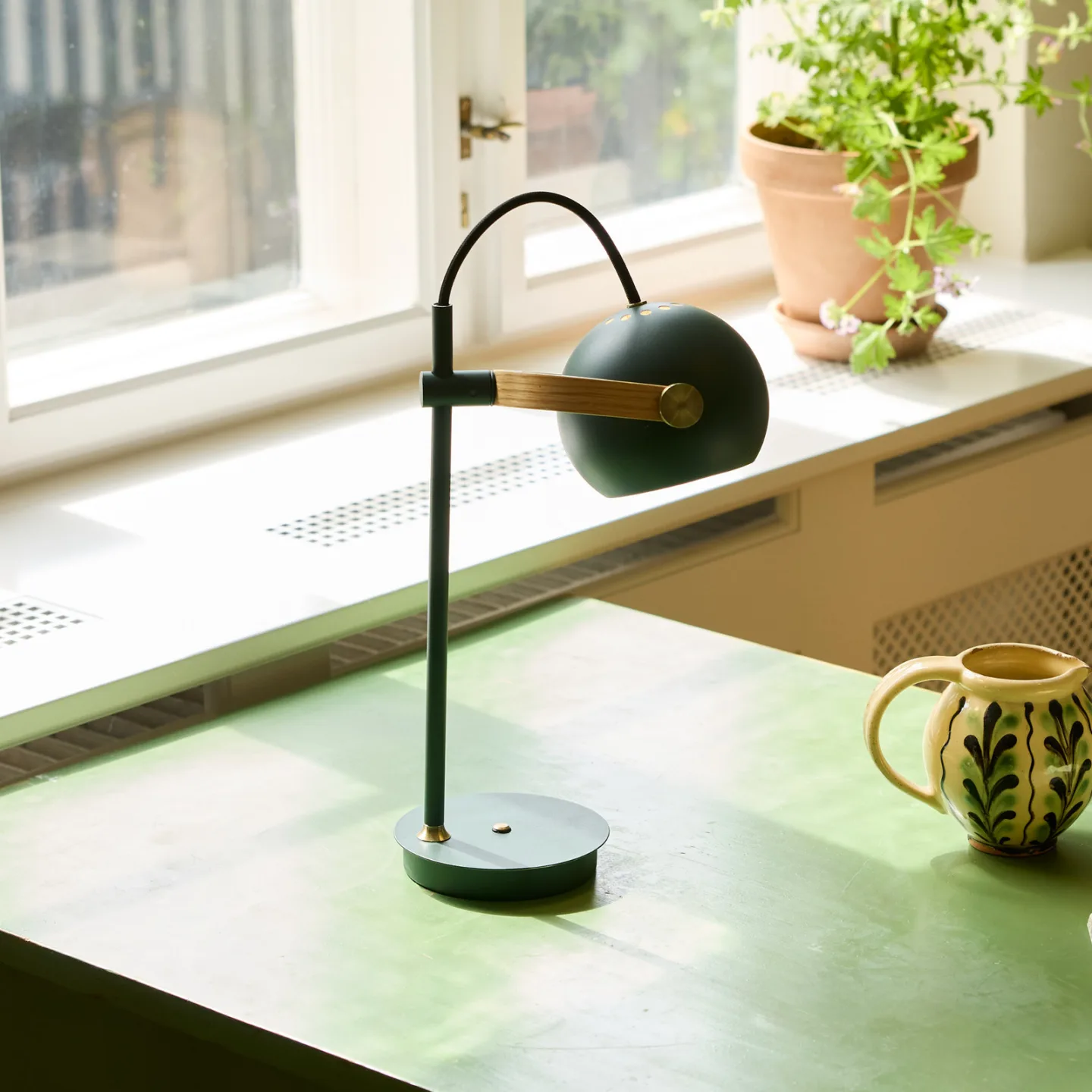 DC PORTABLE LED-Akkulampe, dunkelgrün, Metall - Halo Design - Wohnzimmer - Einflammig