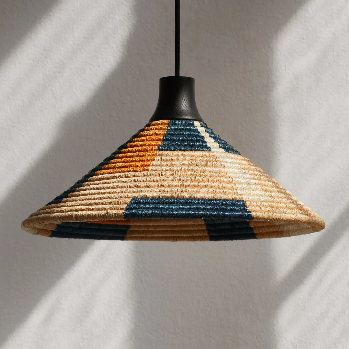 Parrot Taklampa S Sand - Forestier Parrot S - Vardagsrum - Design - Med en ljuskälla