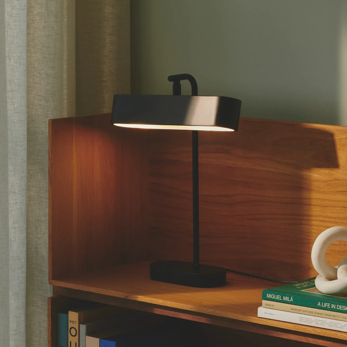 Merlin Bordlampe Black - Nordlux - Arbeidsrom / kontor - Metall - Med en lyskilde