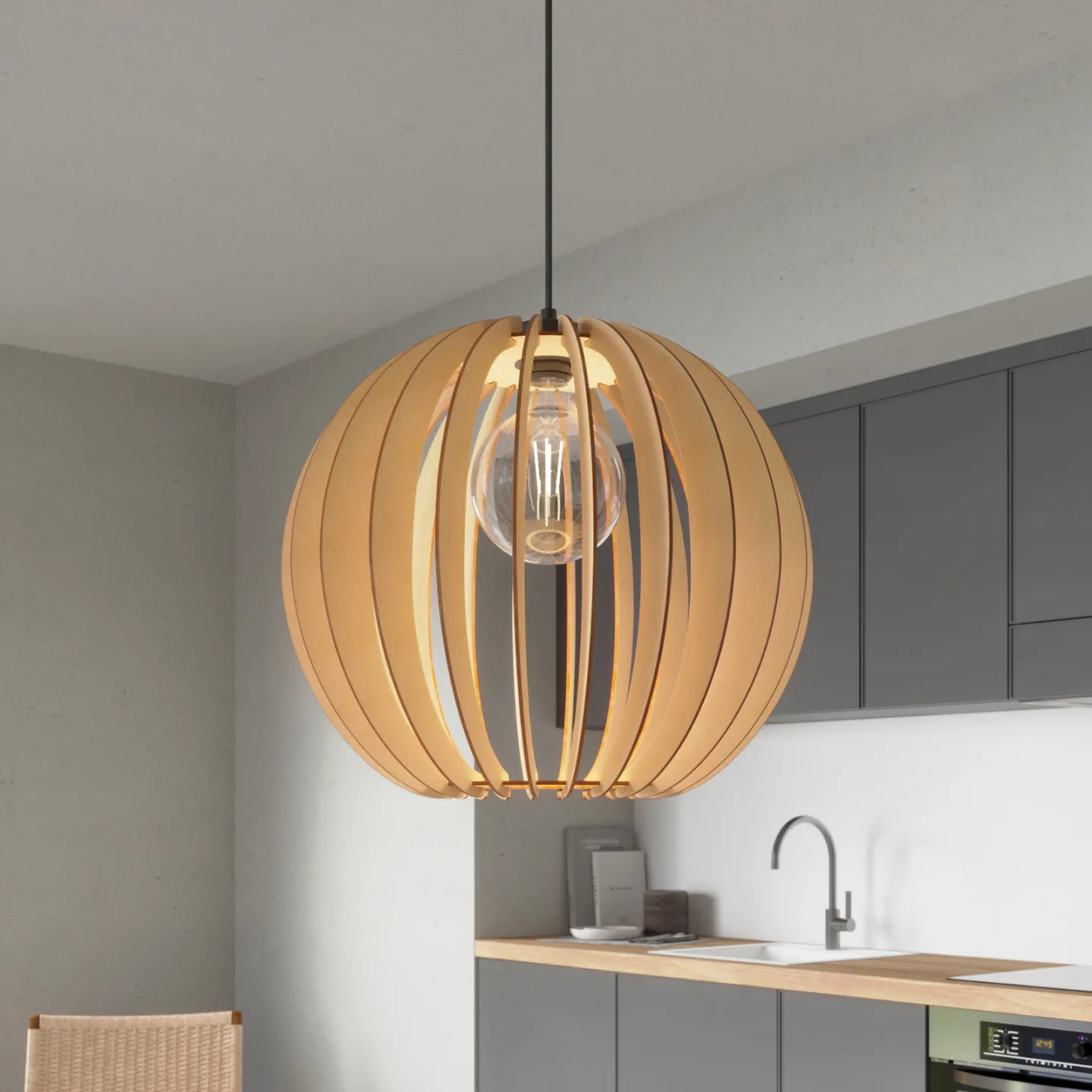 Clay Ø40 pendellampe Black/Wood - Envostar - Stue - Skandinavisk - Træ - Med én lyskilde