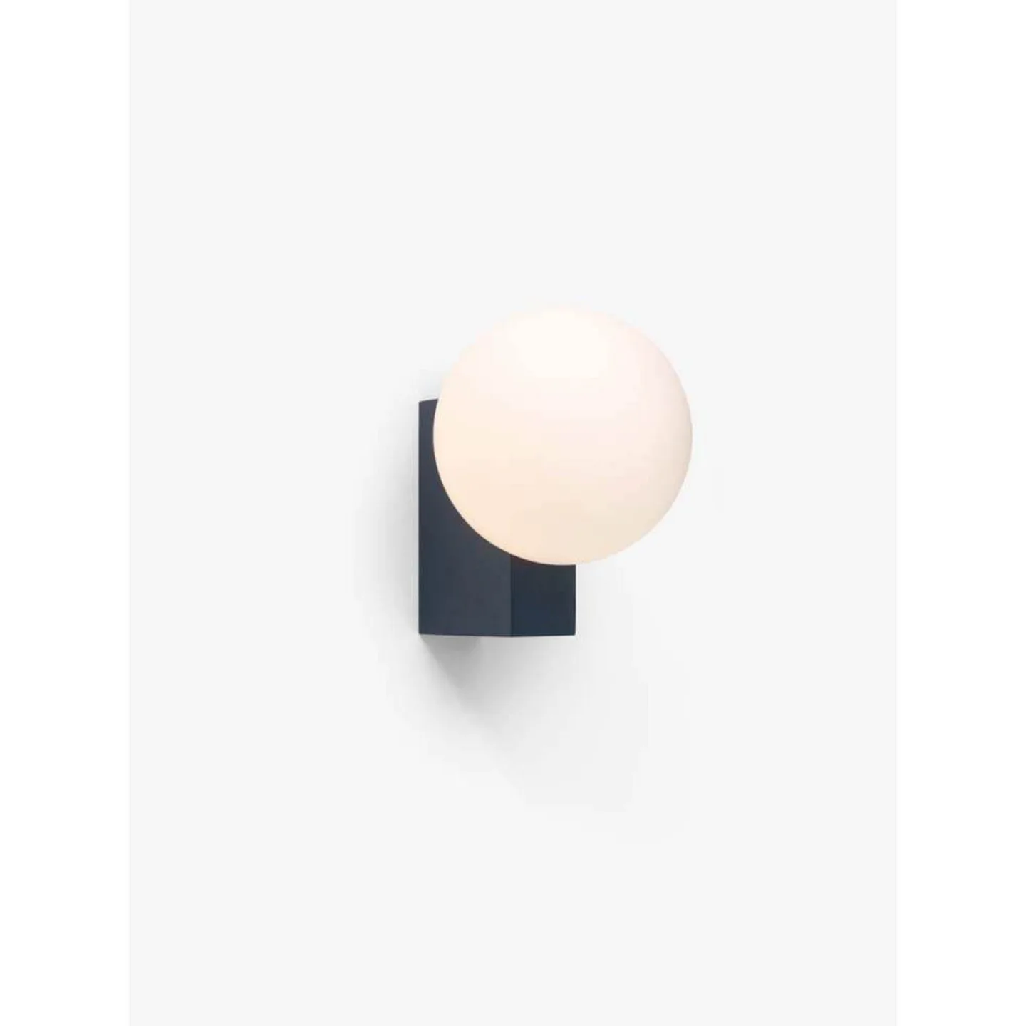 Journey SHY2 Wandleuchte stahlblau - &Tradition - Wohnzimmer - Design - Glas - Einflammig
